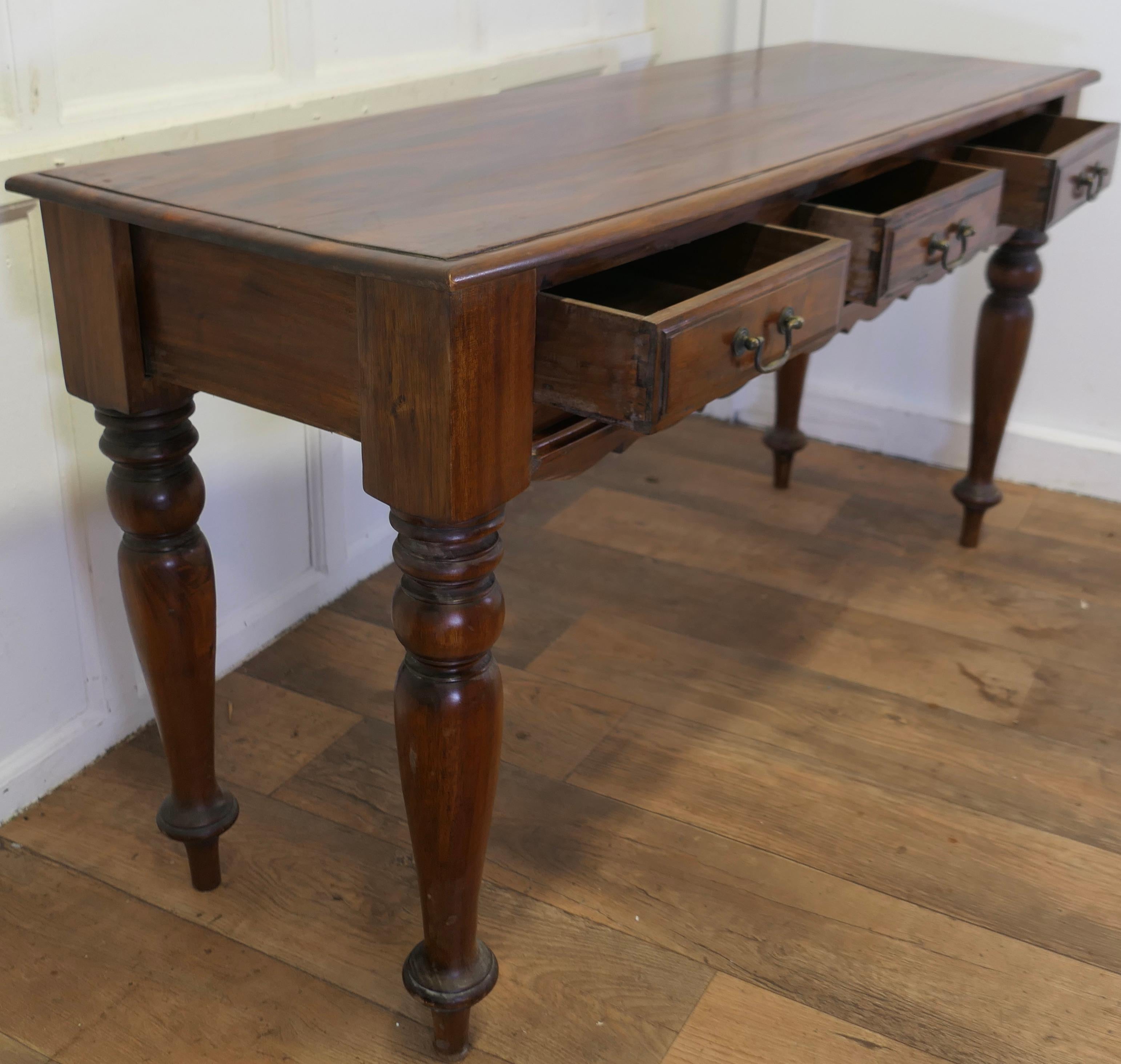 Long Fruitwood Hall Table, Serving Table  This is a very attractive piece   In Good Condition For Sale In Chillerton, Isle of Wight