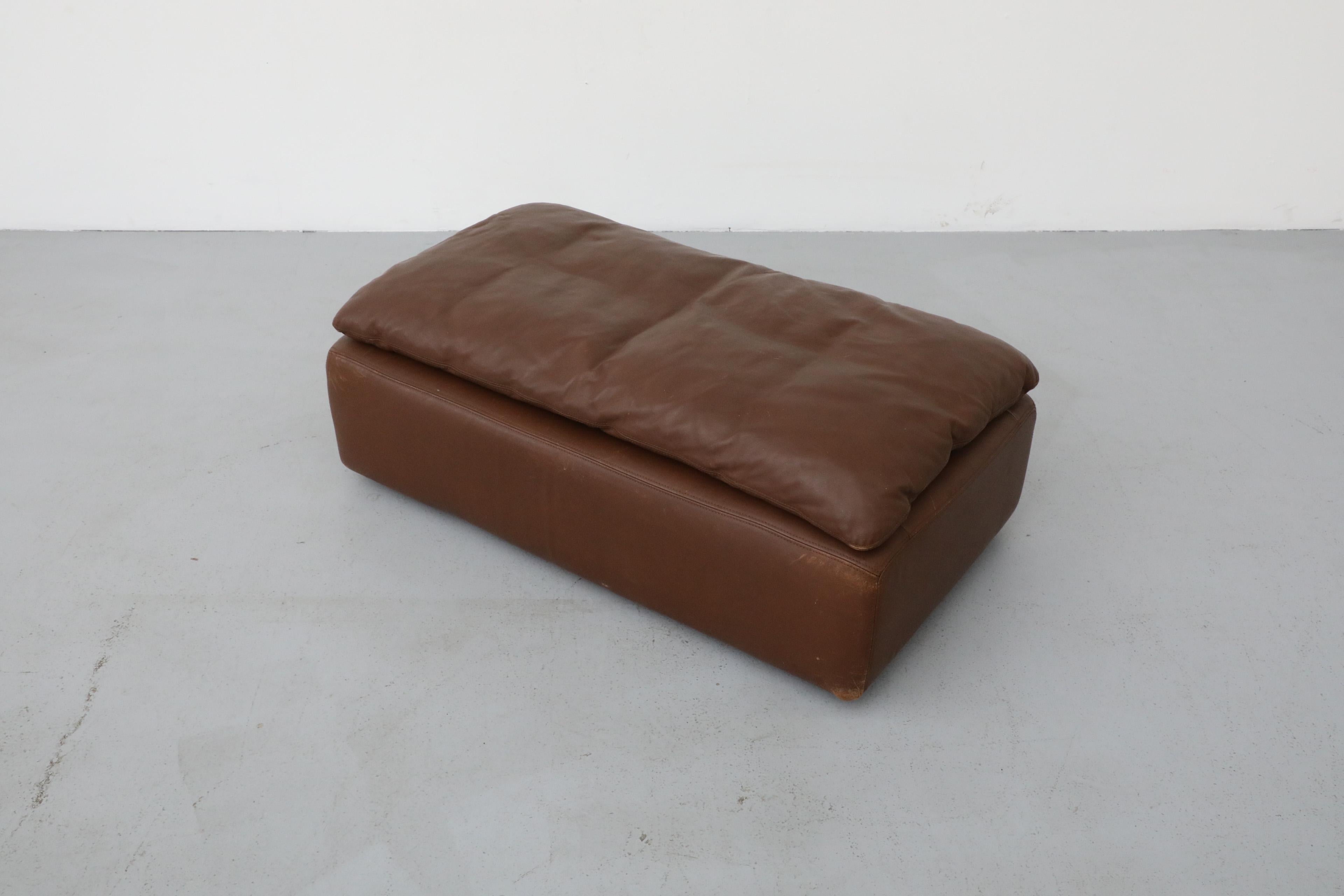 Gelderland Ottoman extra long en cuir chocolat avec coussin supérieur en vente 2