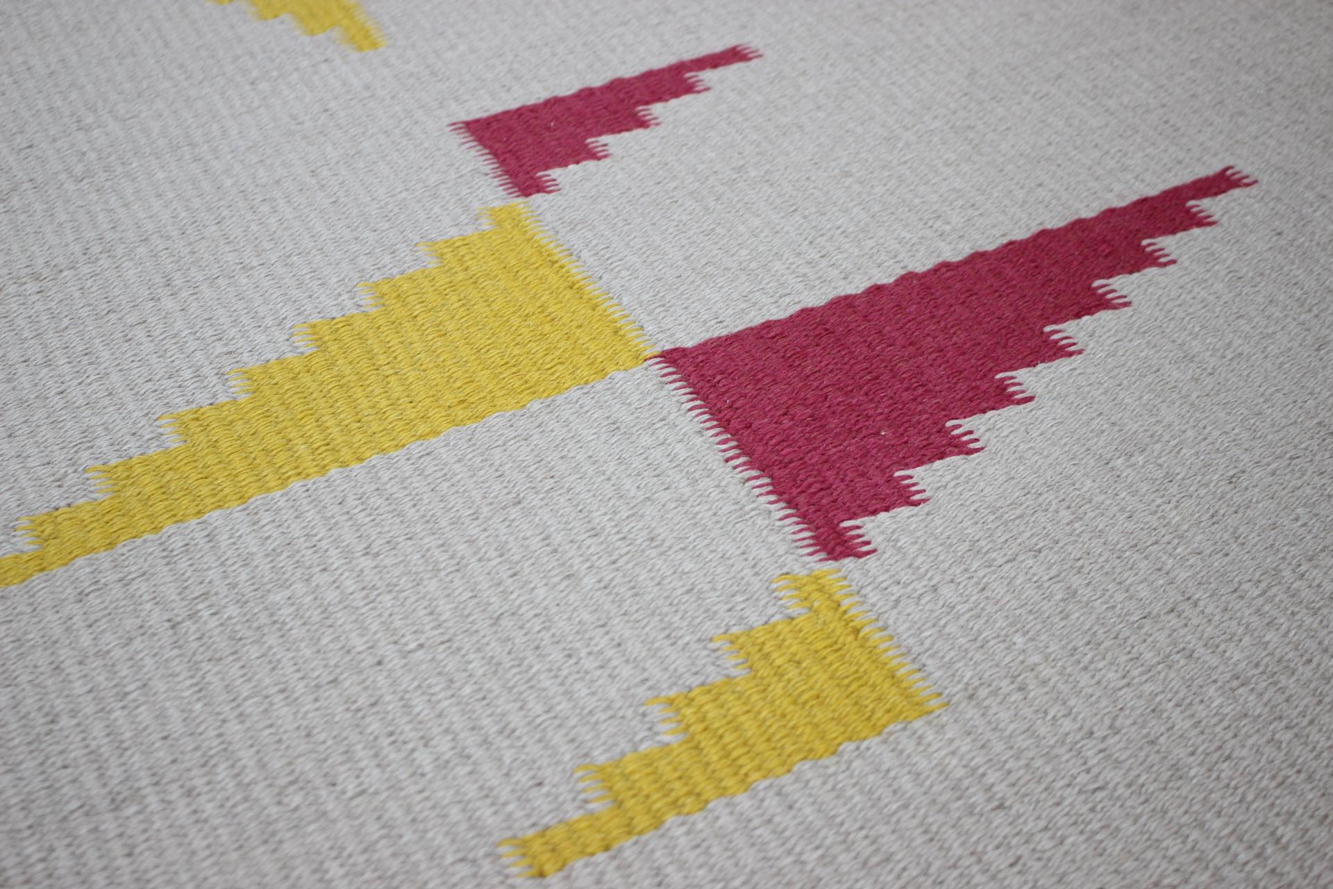 Czech Long Geometric Abstract Wool Kilim Carpet/Rug in Style of Antonin Kybal, 1950s For Sale