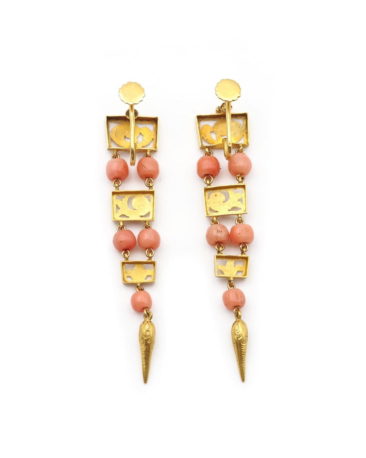 Long Georgian Italian earrings 18k gold, Etruscan revival antique pendants 1