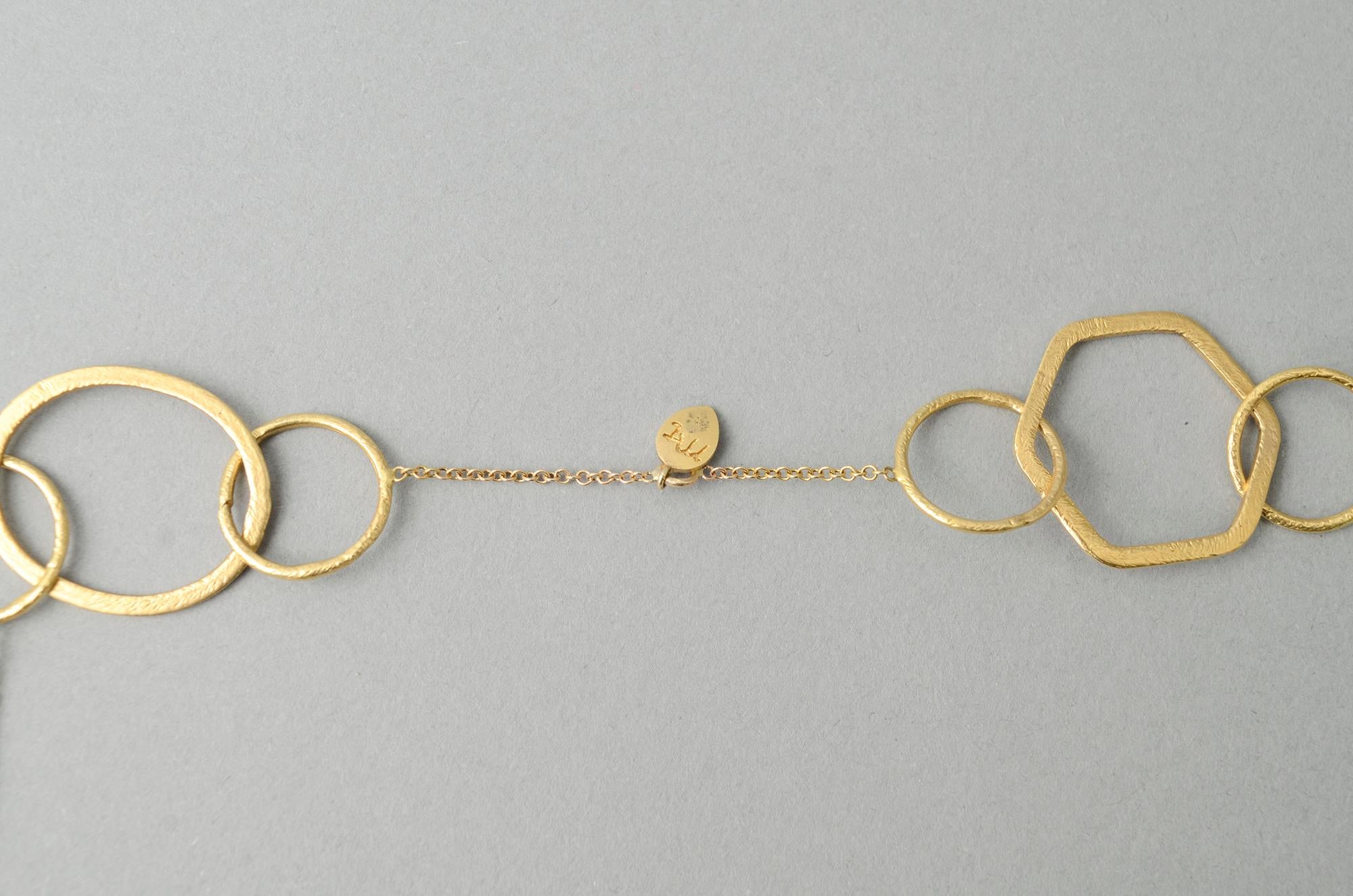 Collana lunga in oro e diamanti In condizioni ottime in vendita a Darnestown, MD
