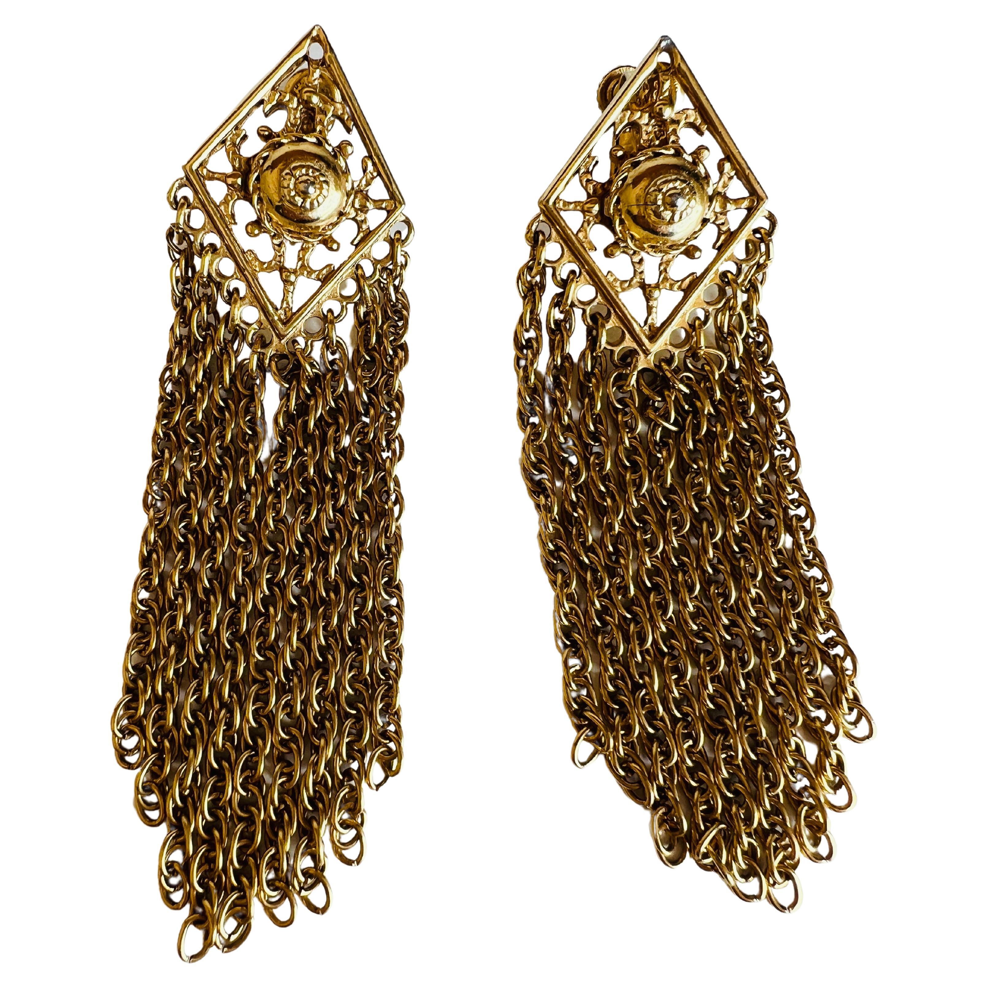Long Gold Chain Tassel Dangle Clip on Earrings For Sale