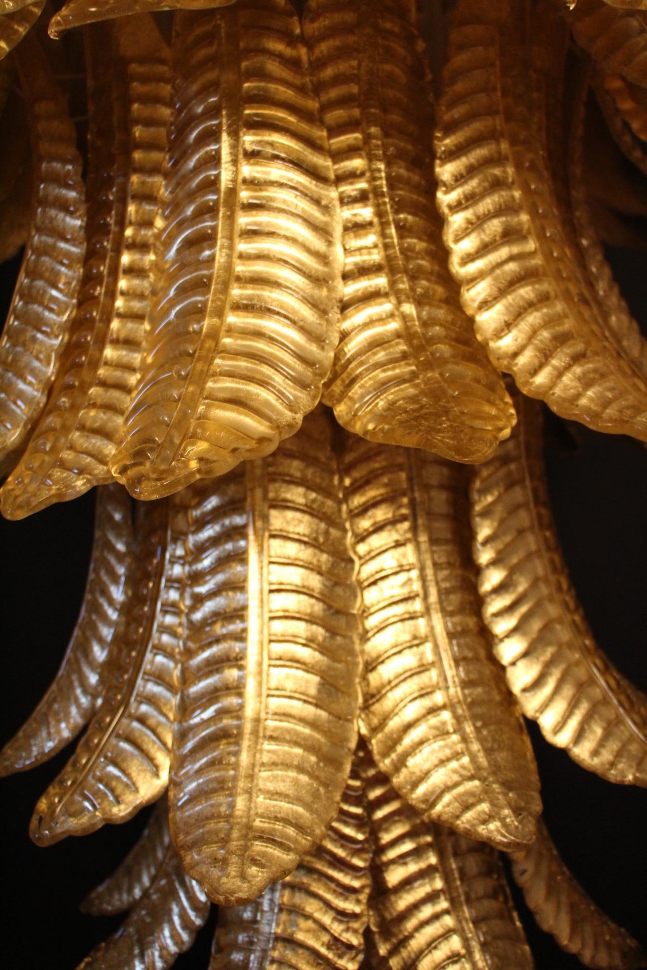 Long Golden Murano Glass Chandelier in Palm Tree Shape In Excellent Condition For Sale In Saint-Ouen, FR