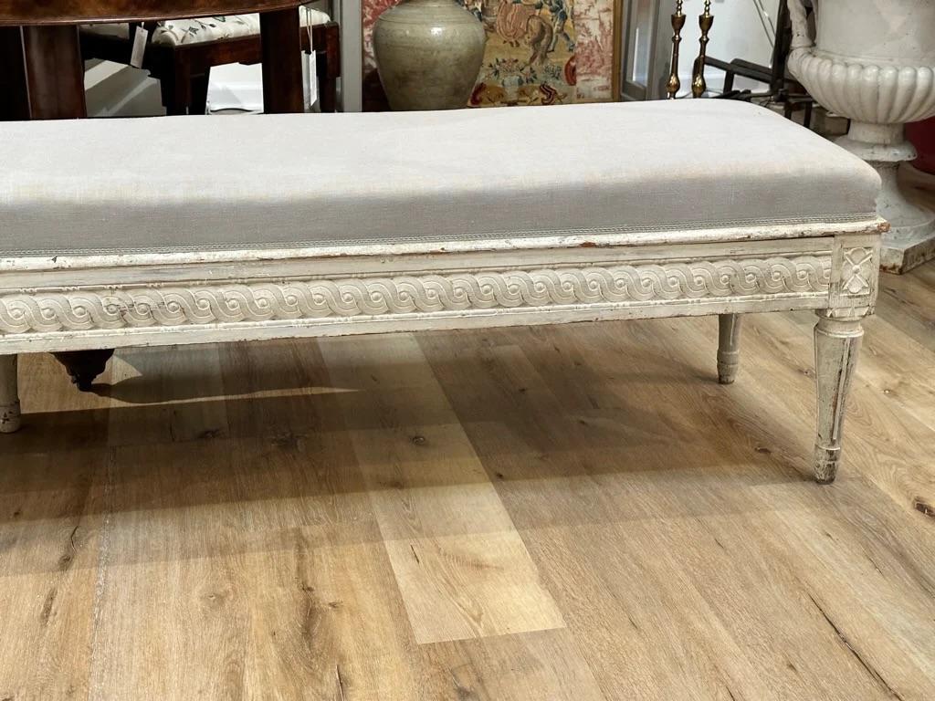 Long Gustavian Period Swedish Bench In Good Condition For Sale In Charlottesville, VA
