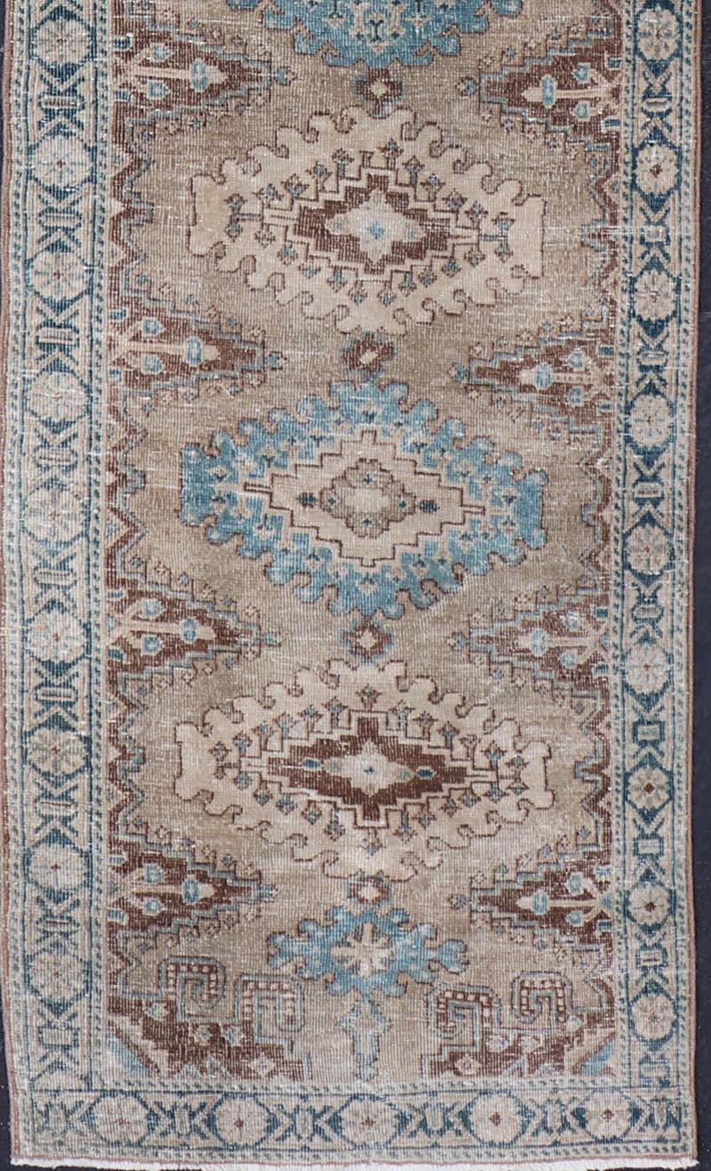 Long Hand-Knotted Antique Heriz Runner in Wool with Sub-Geometric Medallions For Sale 2