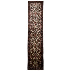 Long tapis de couloir indien vintage en laine à motifs floraux fait à la main 