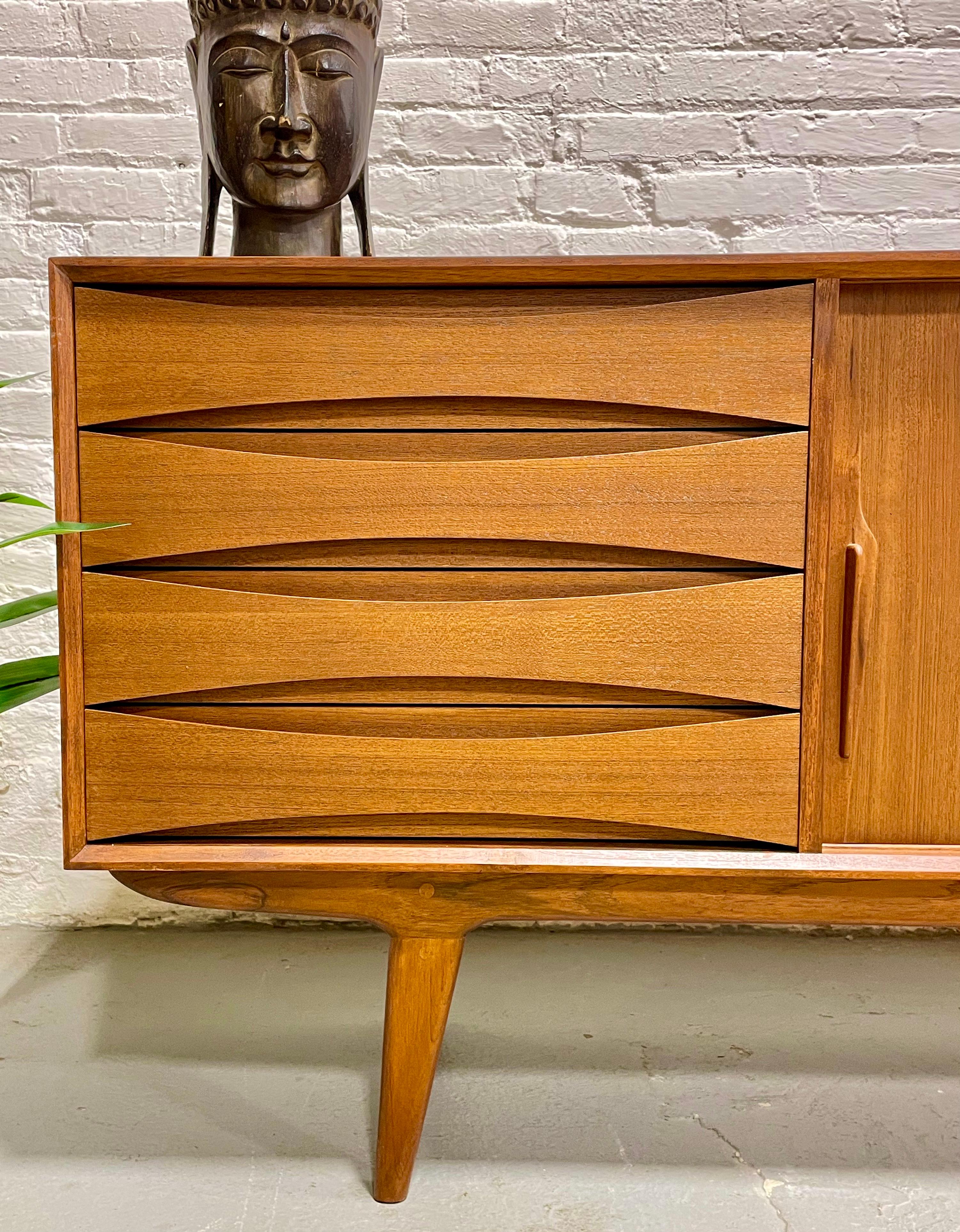 Contemporary LONG + Handsome Mid Century Modern styled Teak CREDENZA / Sideboard For Sale