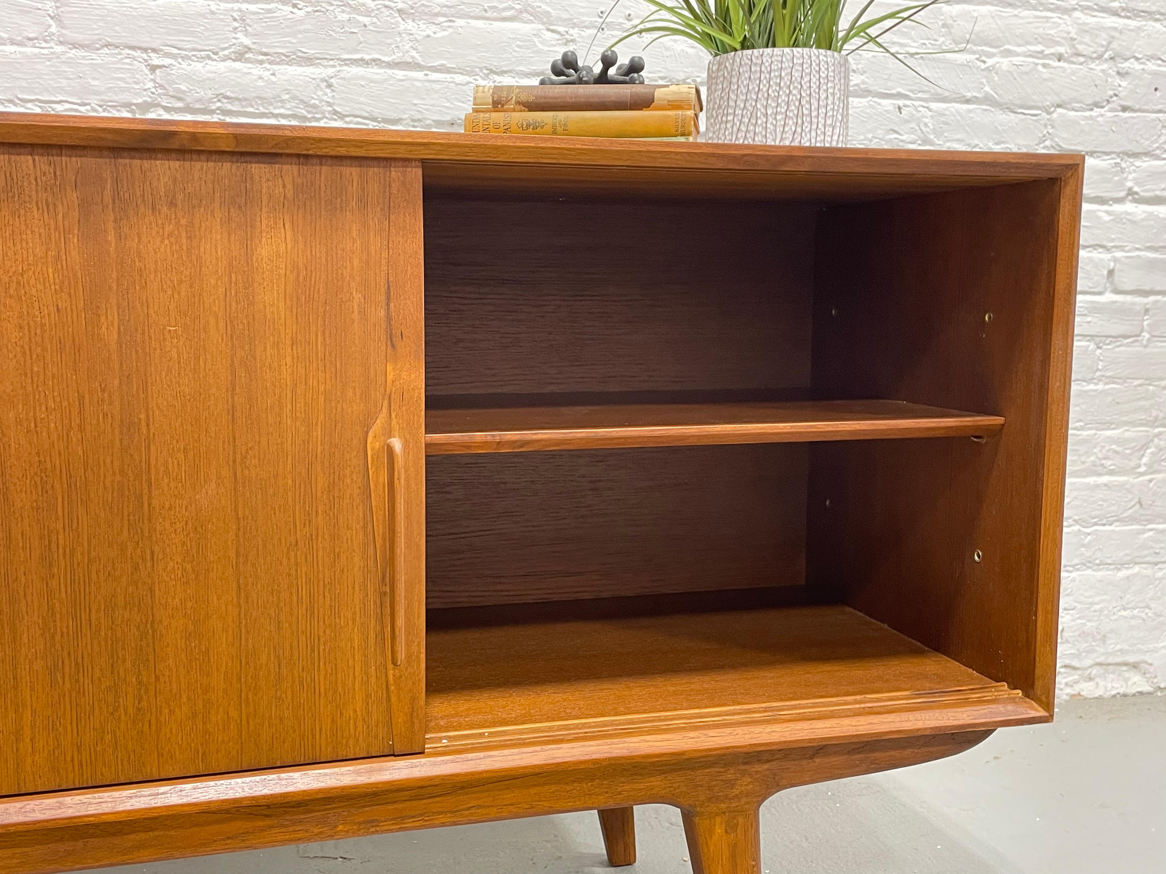LONG + Handsome Mid Century Modern styled Teak CREDENZA / Sideboard For Sale 2