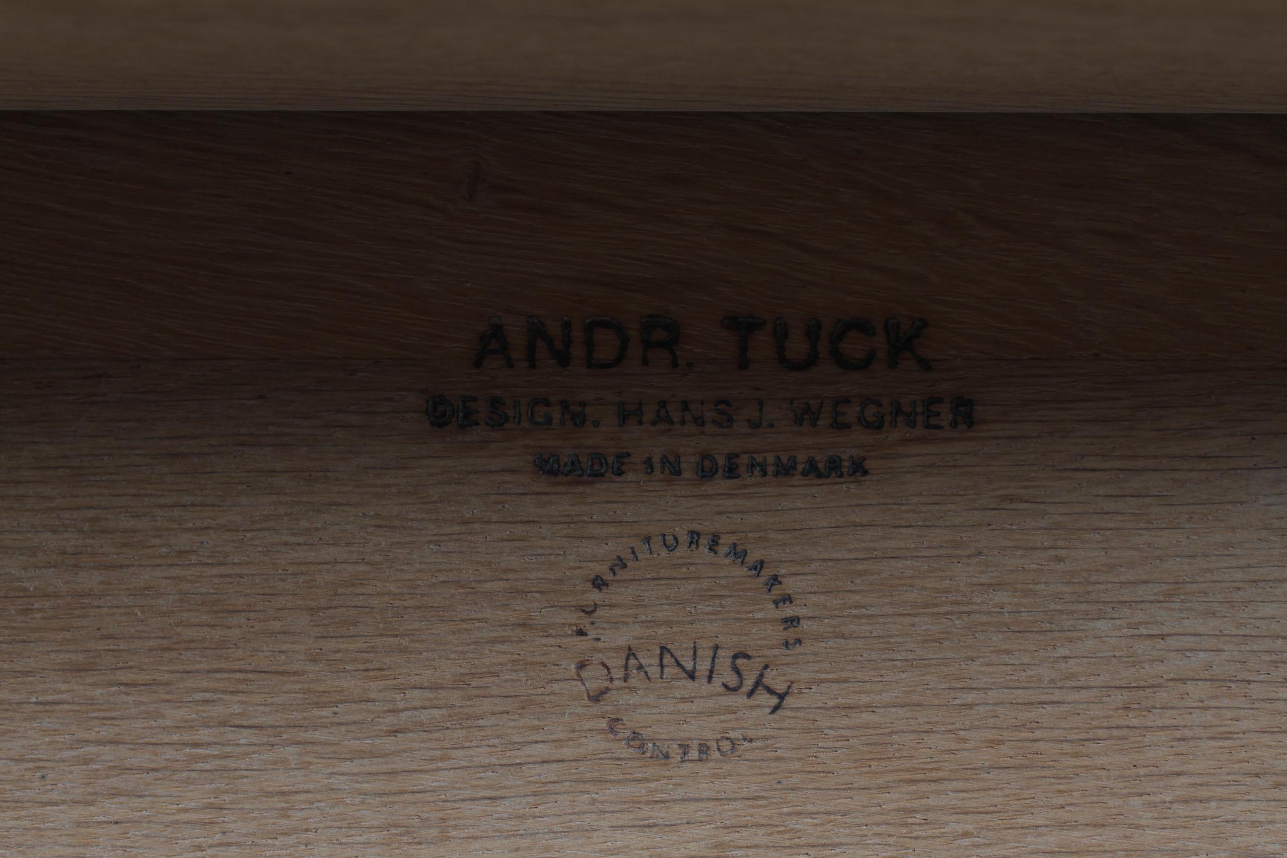 Long Hans J. Wegner Vintage Coffee Table of Oak by Danish Andreas Tuck, 1950s In Good Condition In Aarhus C, DK