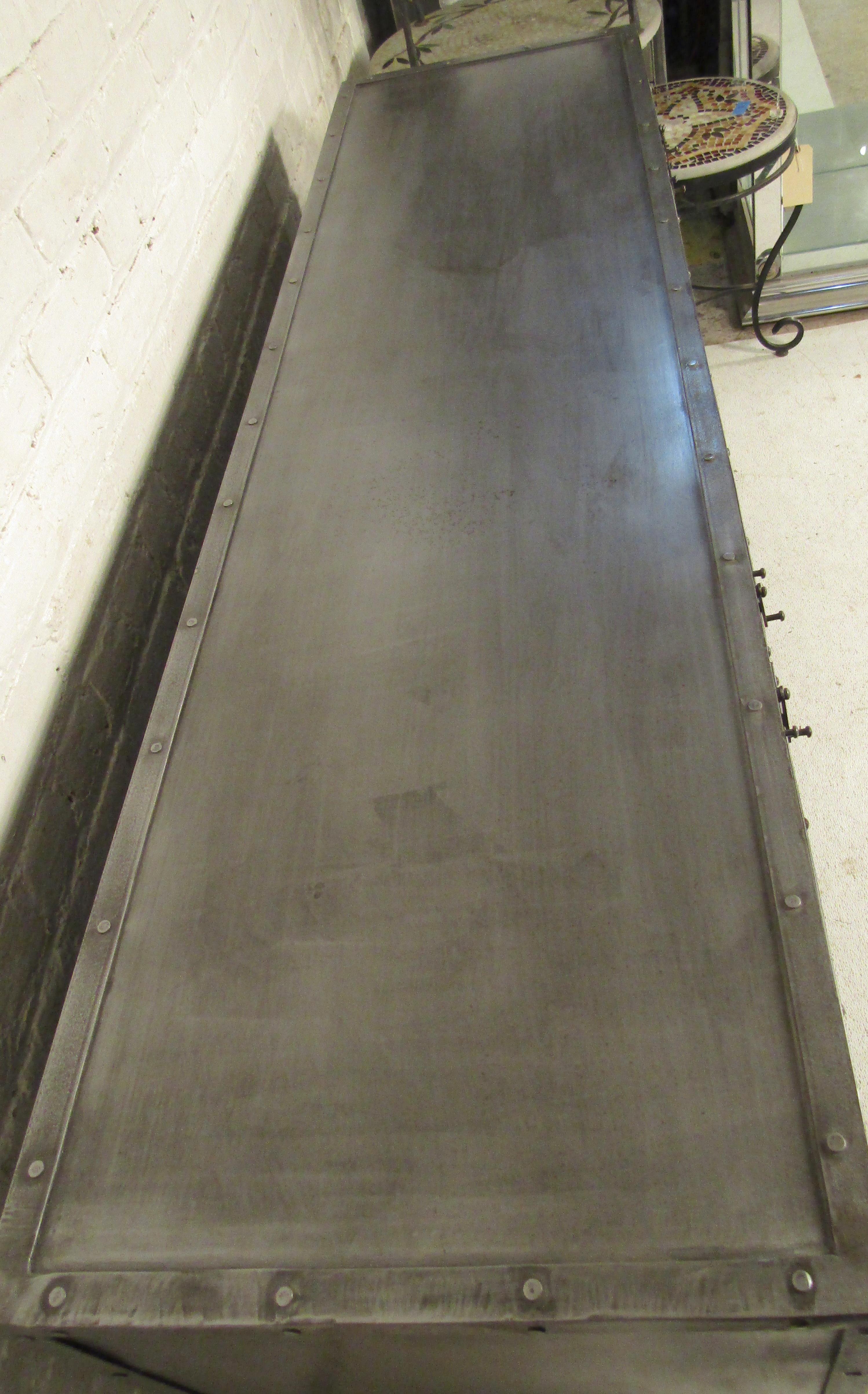 metal console cabinet