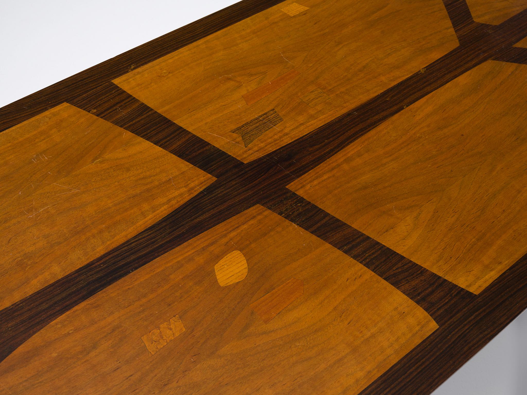 Long Italian Marquetry Coffee Table in Walnut and Rosewood 1