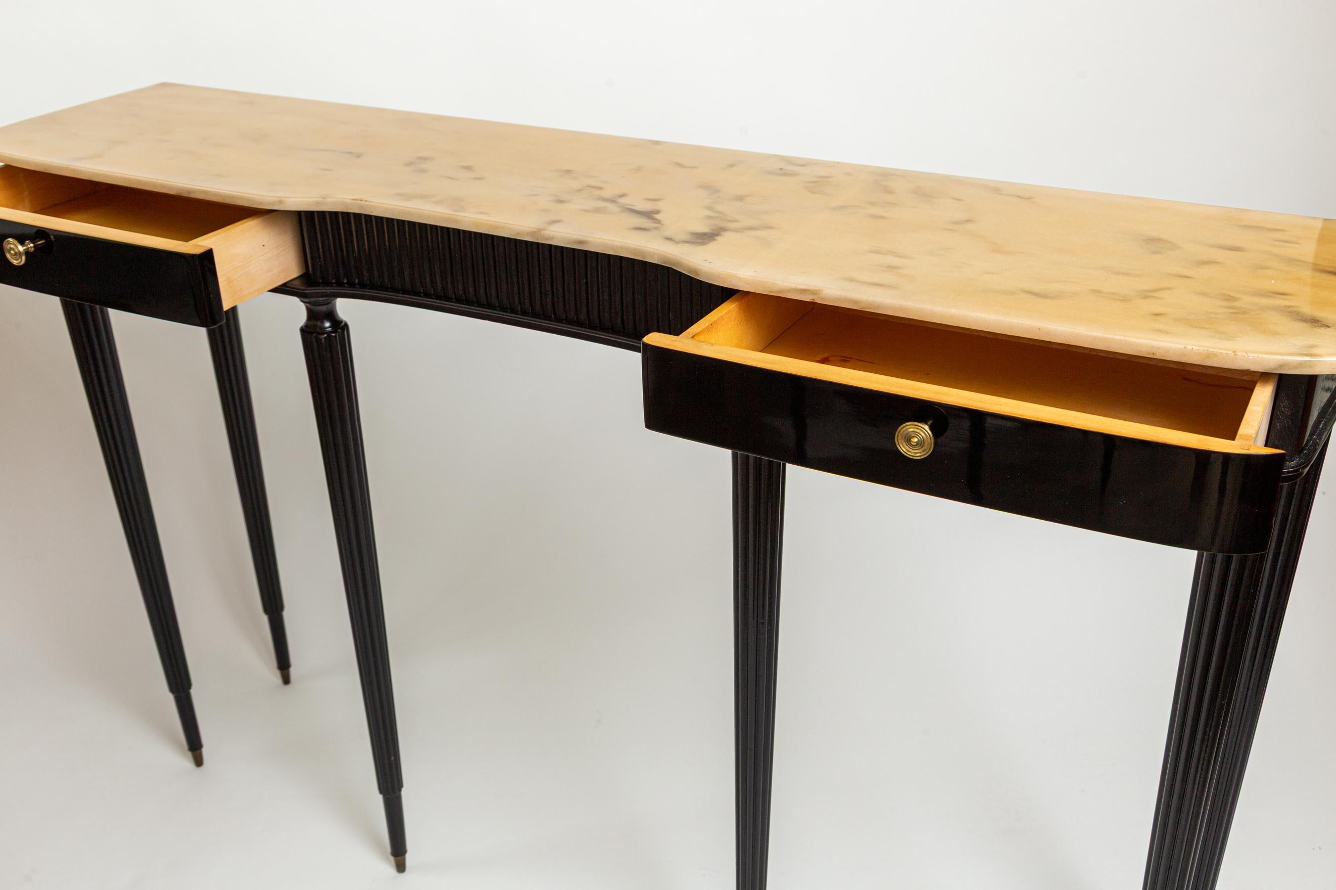 Long Italian Neoclassical Style Lacquered Console For Sale 2