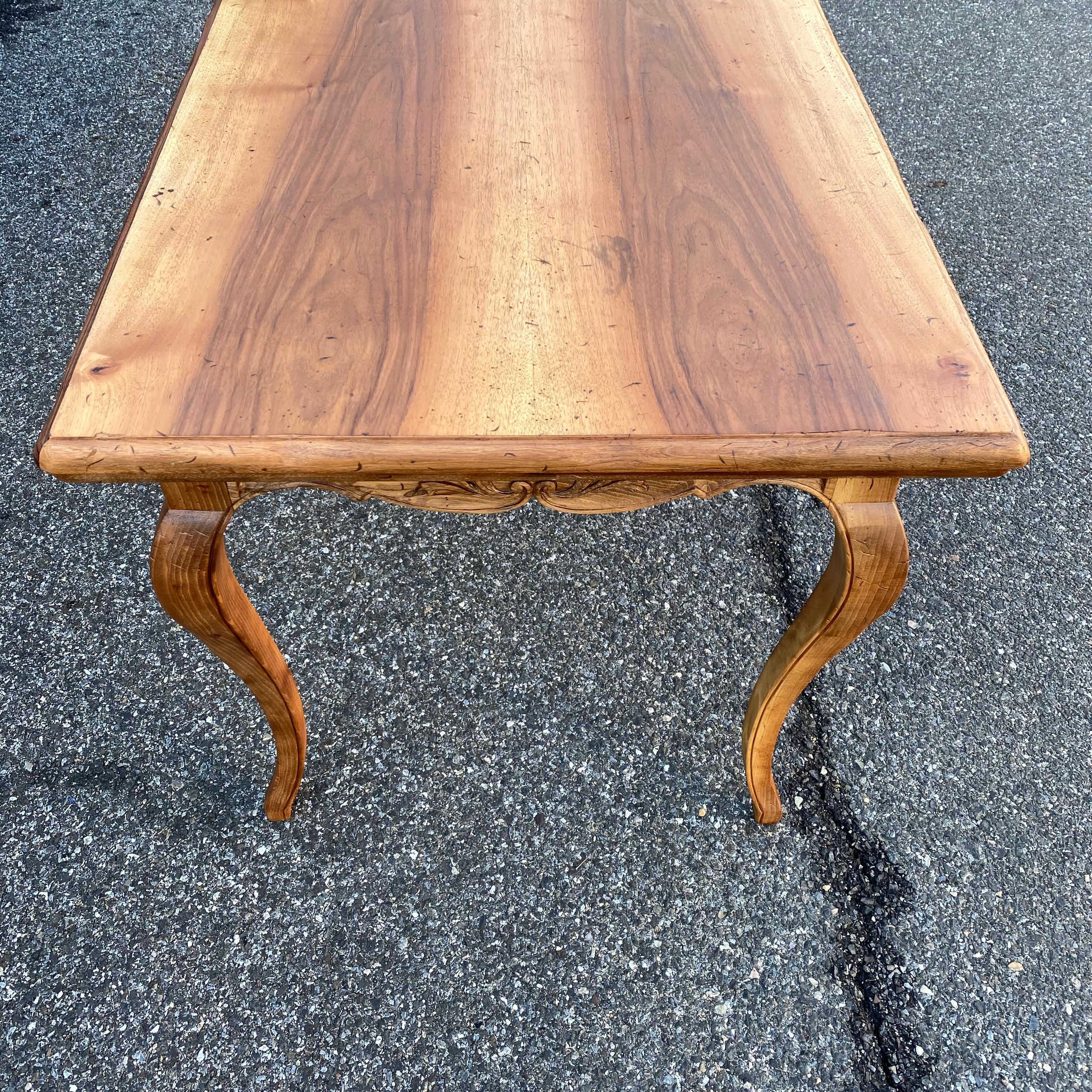 Long Italian Vintage Farmhouse Dining Table With Two Leaves 9