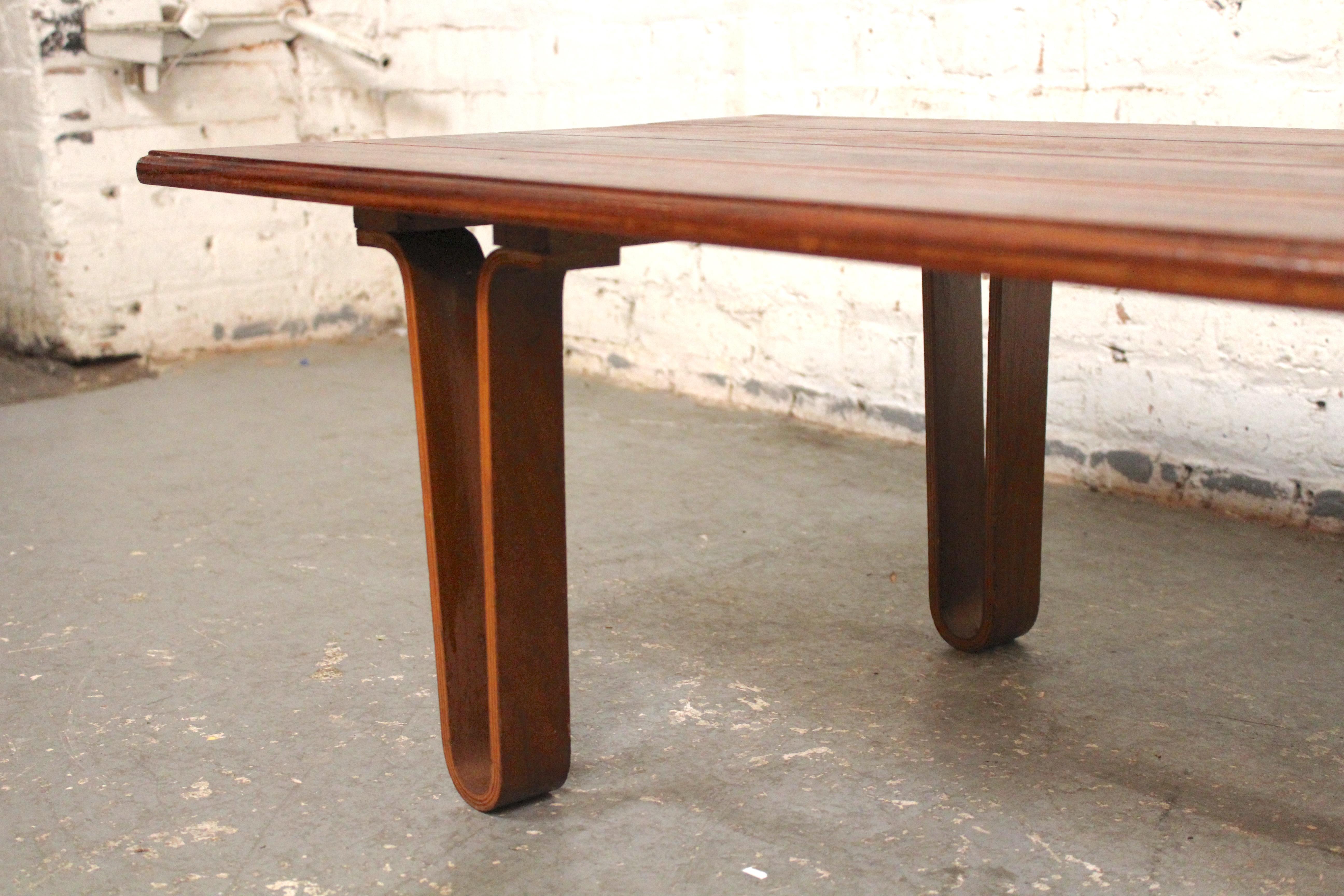 Couchtisch „Long John“ von Edward Wormley im Angebot 1