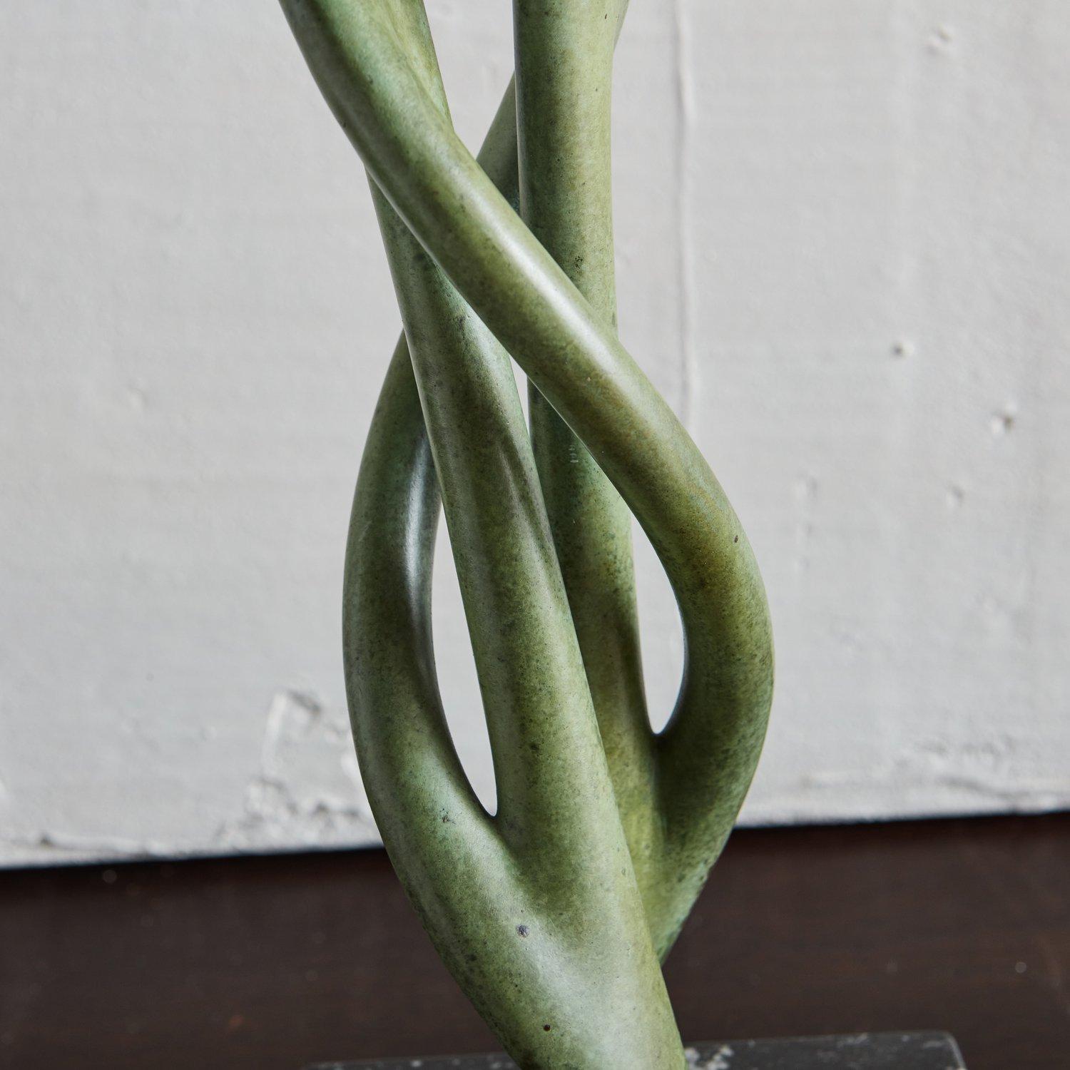 Long Knot Twist in Verde Olivia by Karl Geckler For Sale 2