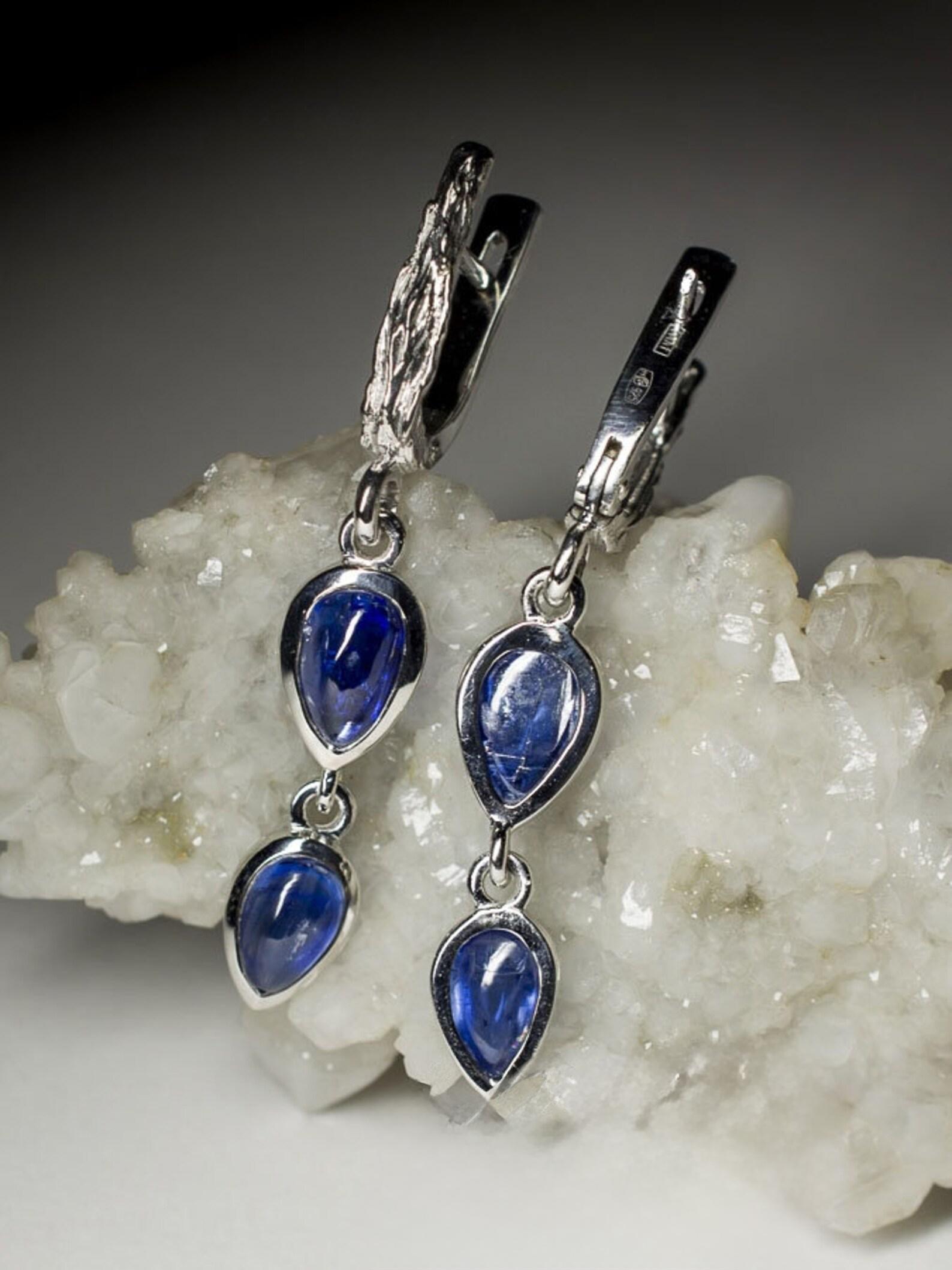 Pear Cut Long Kyanite Silver Earrings Dark Cobalt Blue Color Translucent Nepali Gemstone For Sale