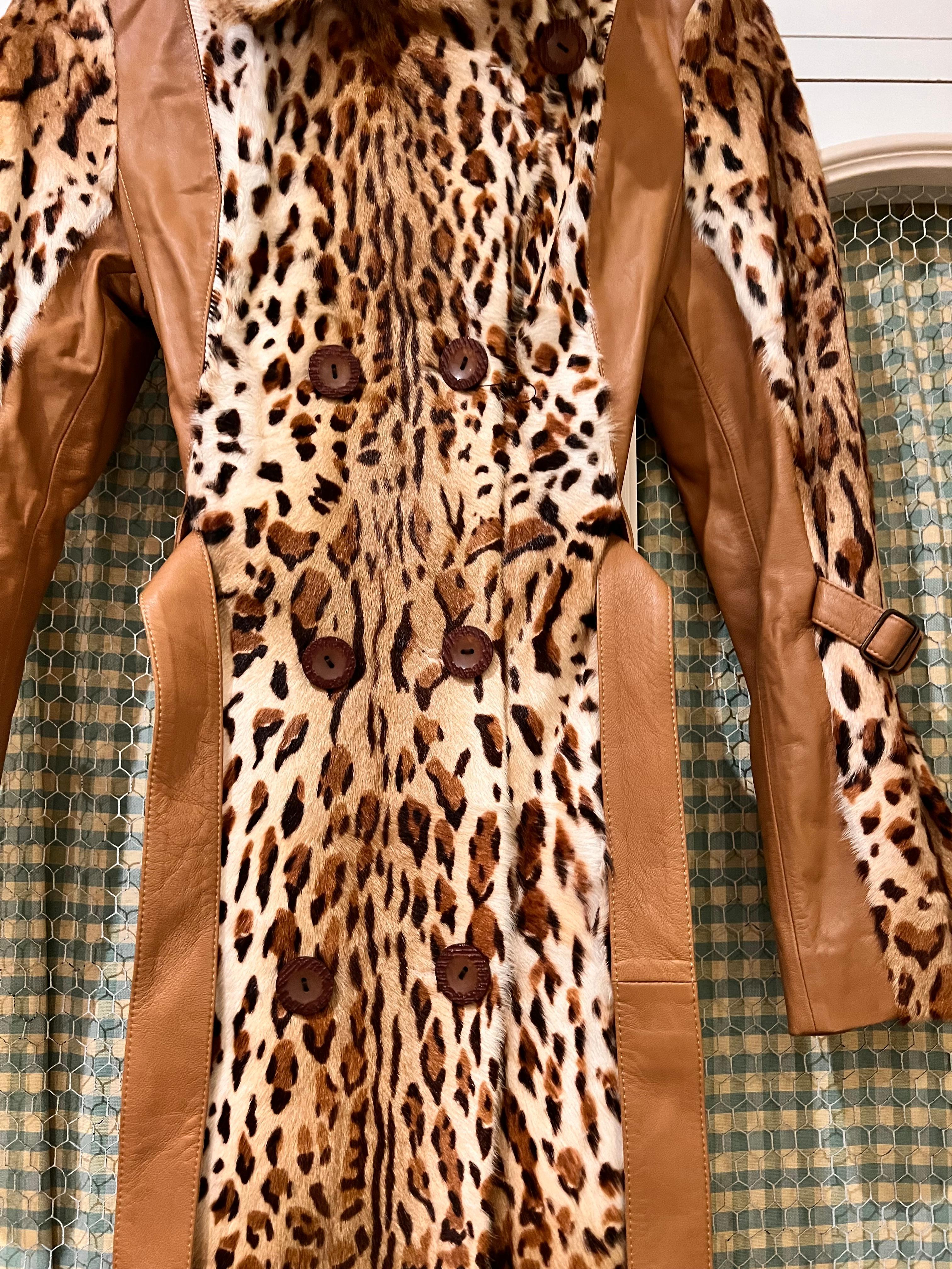 Long Leopard and brown Leather Coat For Sale 13