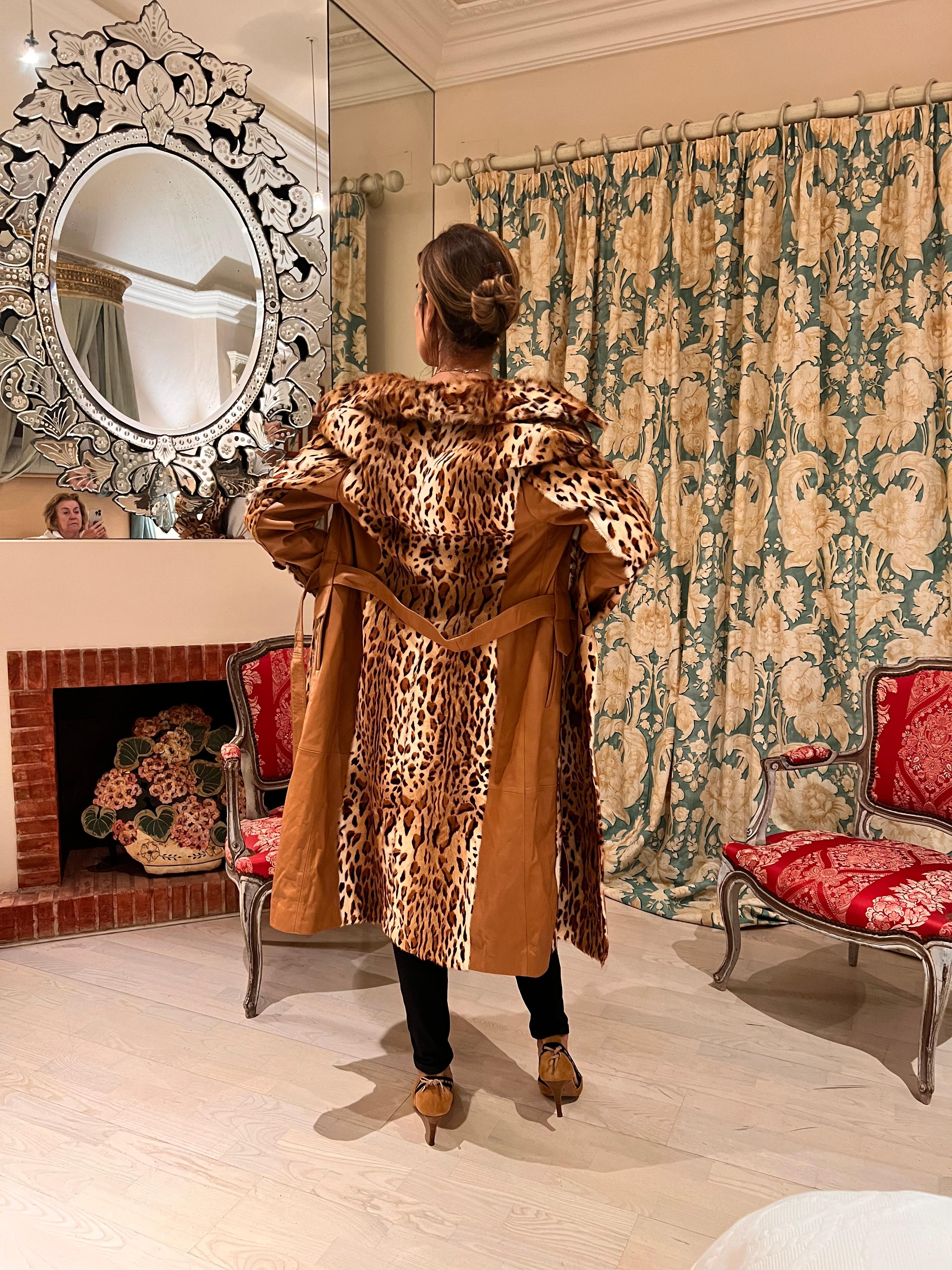 Long Leopard and brown Leather Coat For Sale 2