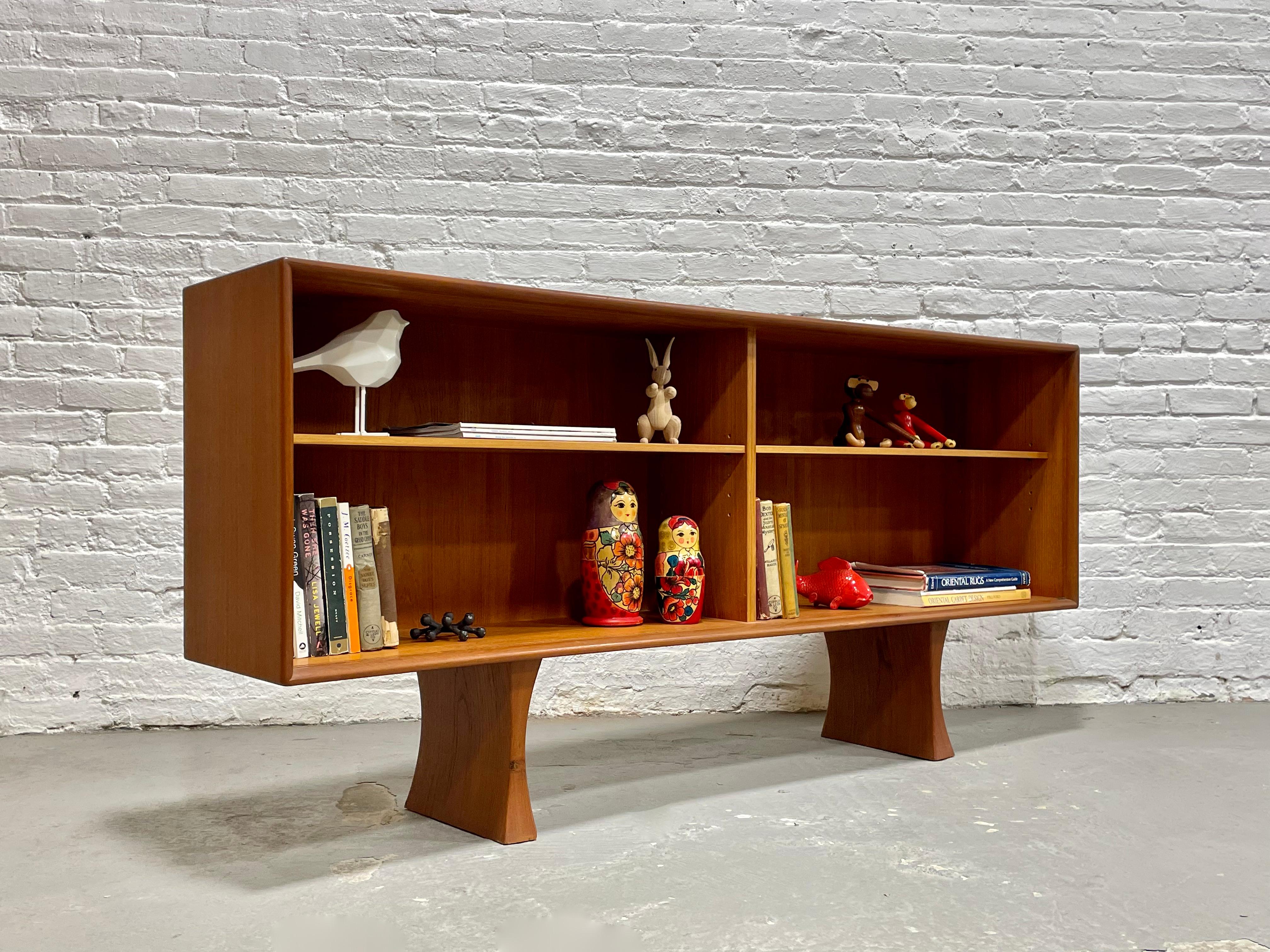 Mid-Century Modern Long + Low Mid Century MODERN Danish ROSEWOOD BOOKCASE / credenza, c. 1960's For Sale
