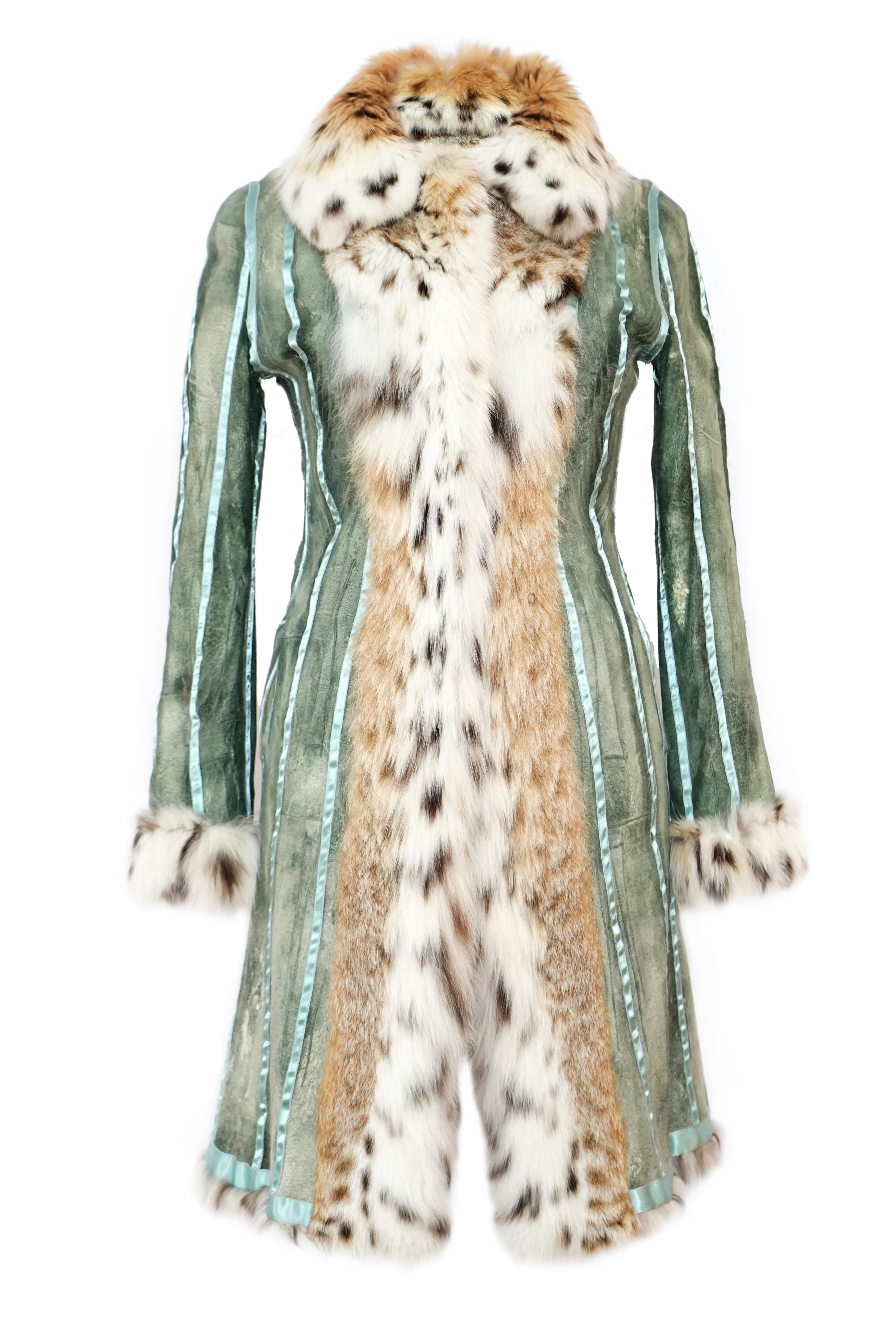 Helen Yarmak Long Lynx Coat In New Condition For Sale In New York, NY