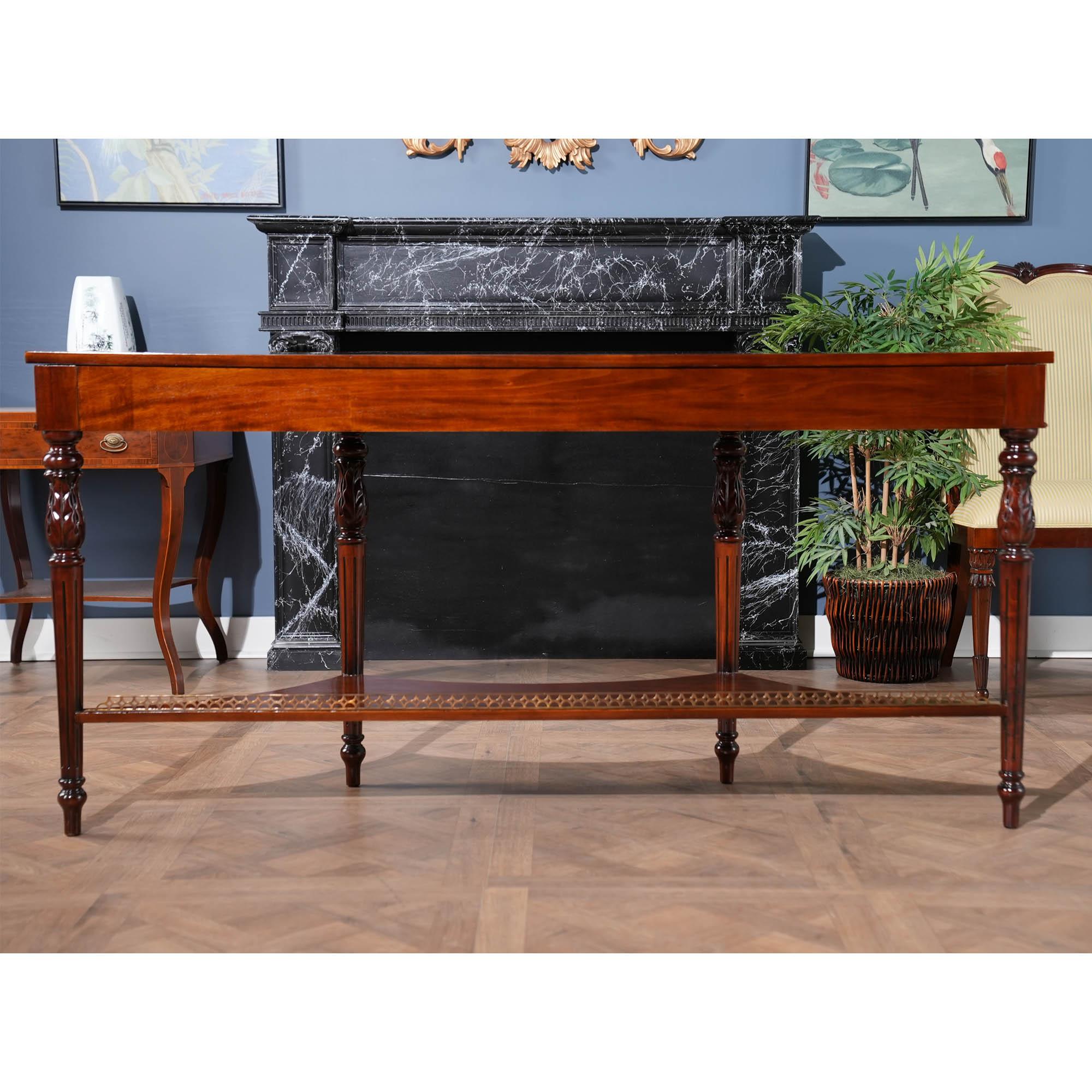 Consola larga de caoba en venta 4