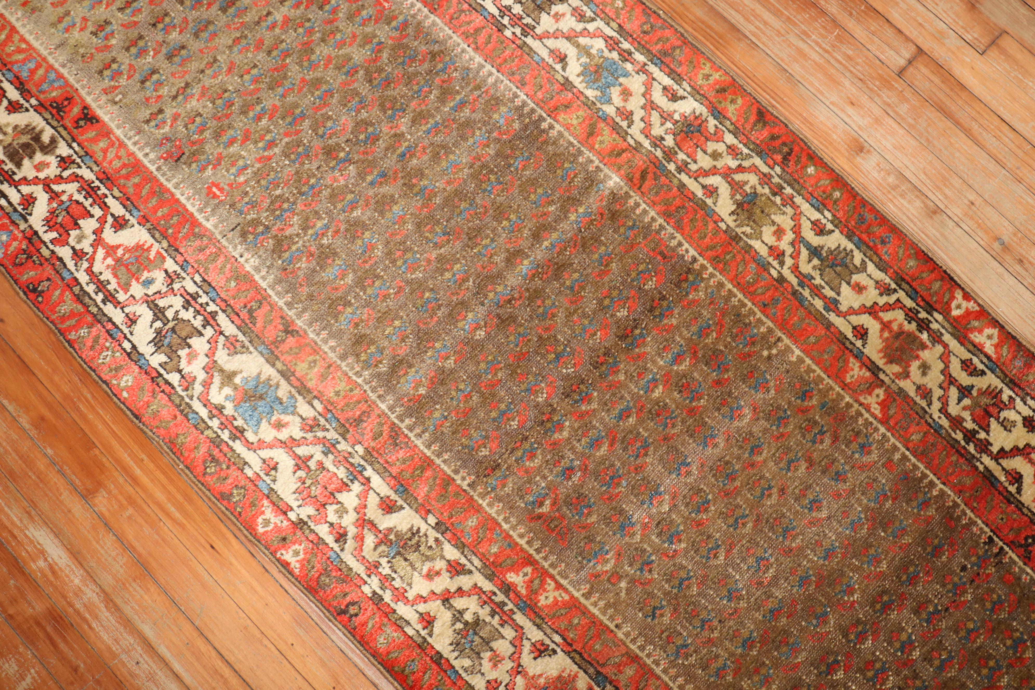 Long Malayer Antique Persian Runner In Good Condition For Sale In New York, NY