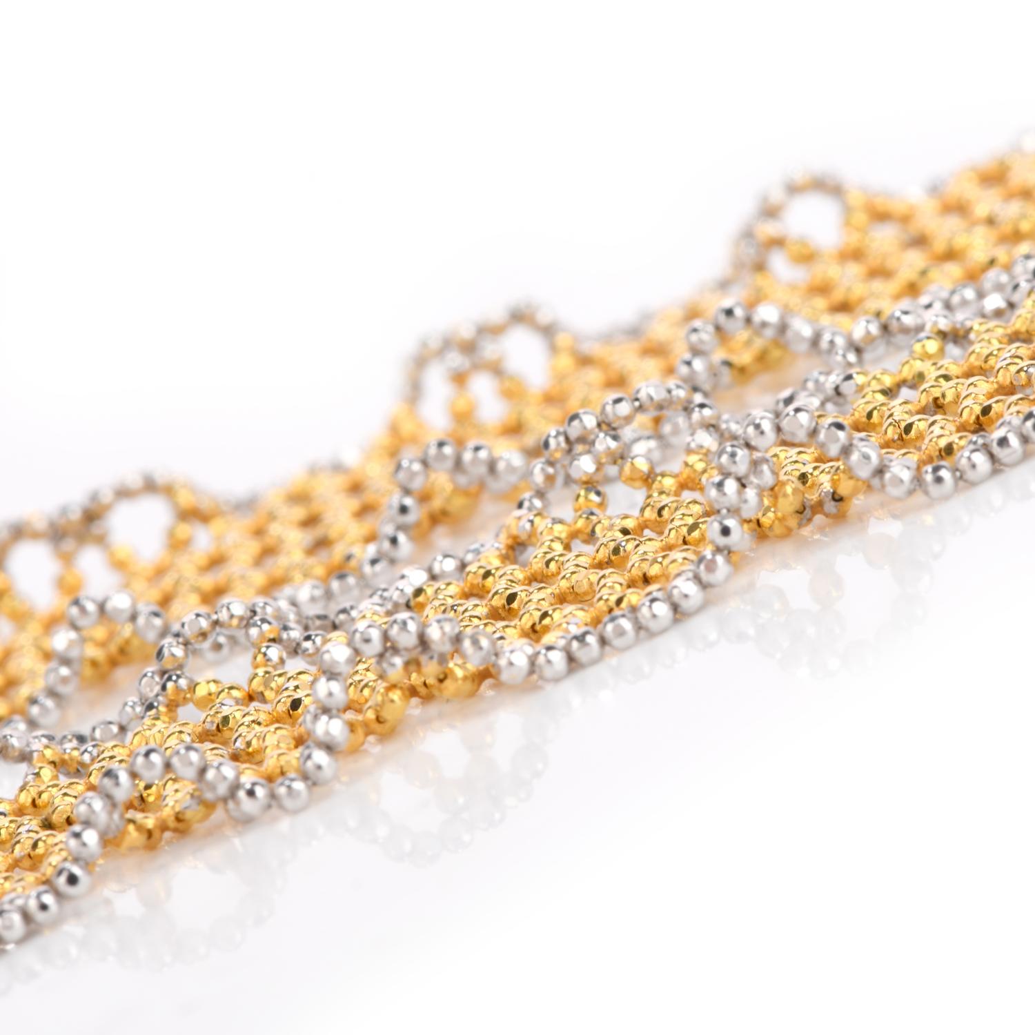 Collier italien 18 carats en forme de foulard en or à longues mailles Excellent état - En vente à Miami, FL