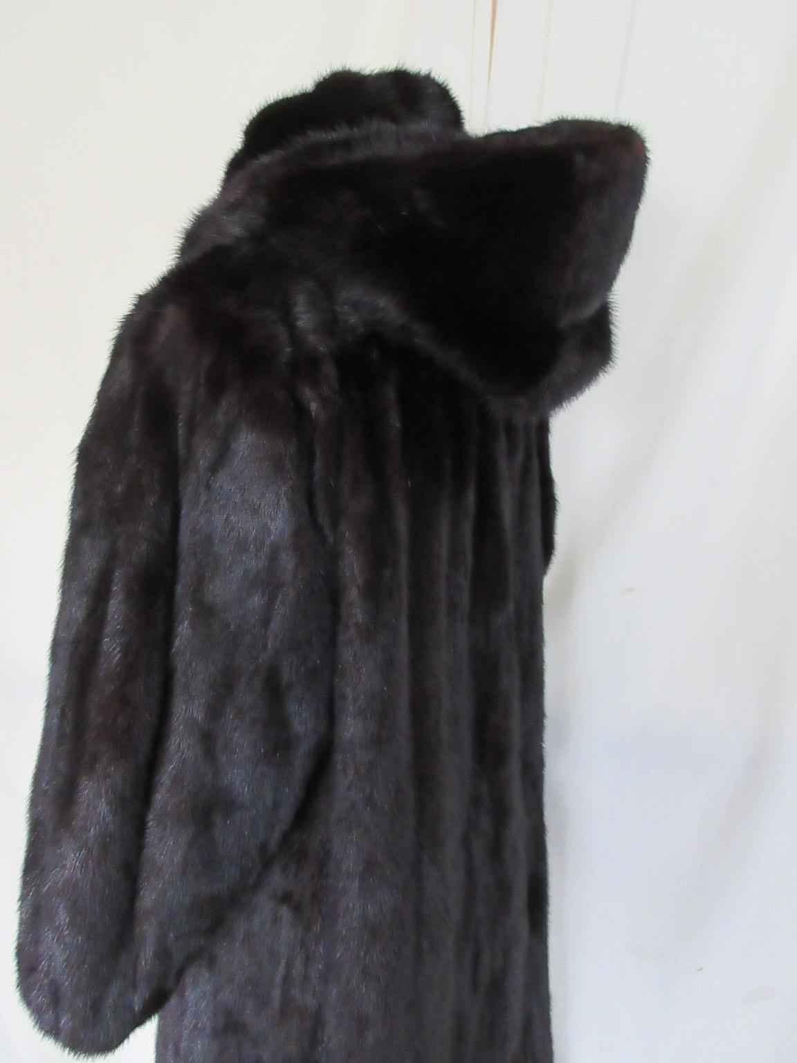 Long Mink Fur Coat with Hood Unisexe en vente