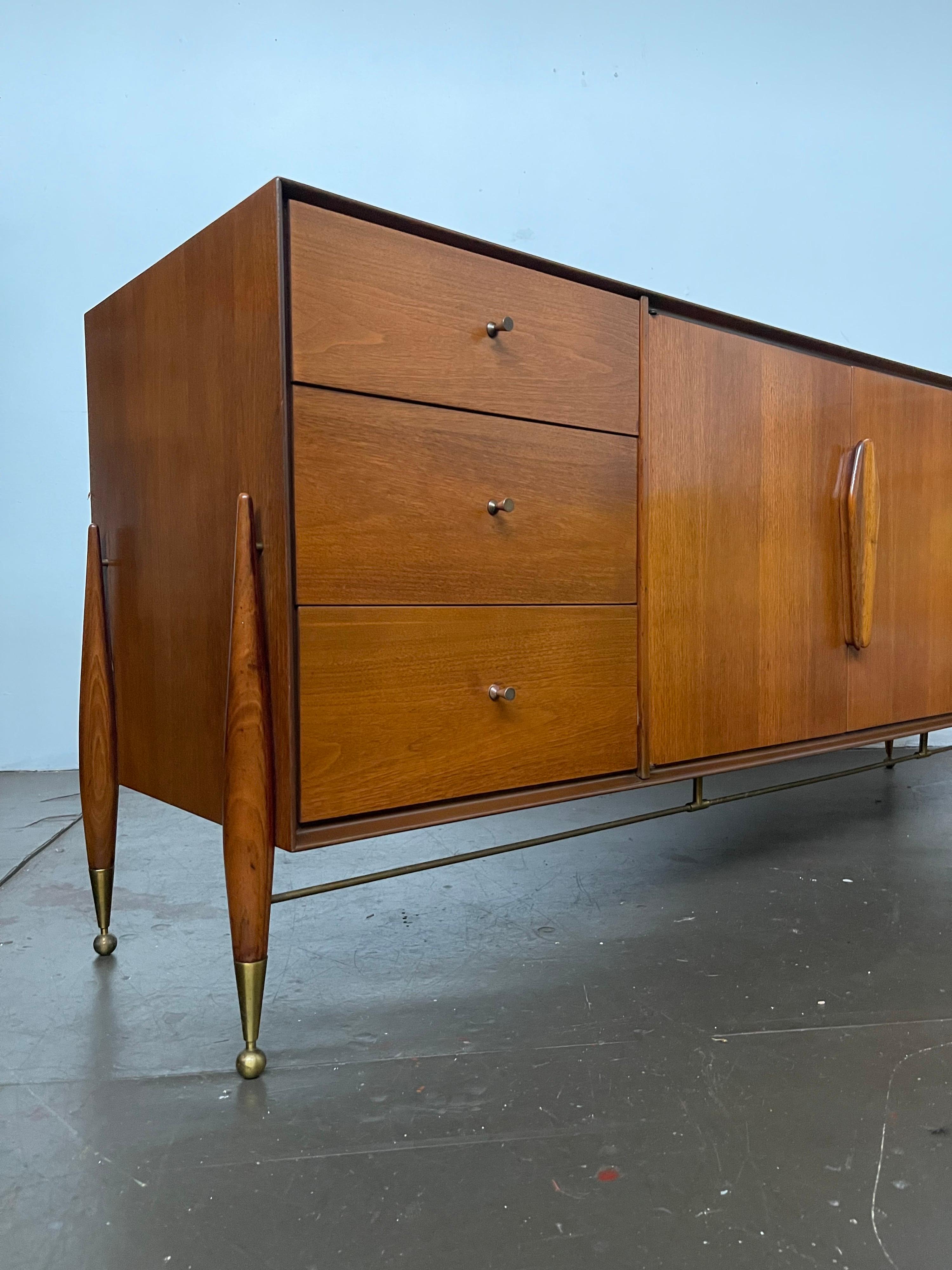 Mid-Century Modern Long Dresser or Credenza by Specialty Woodcraft, 1957 For Sale