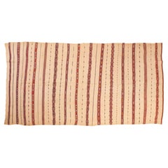 Longue main de kilim marocain