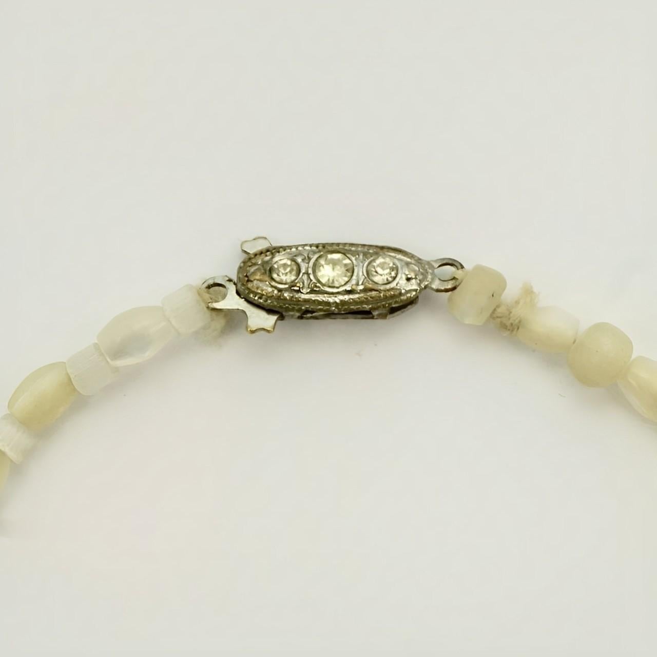 Long Mother of Pearl Bead Necklace For Sale 2