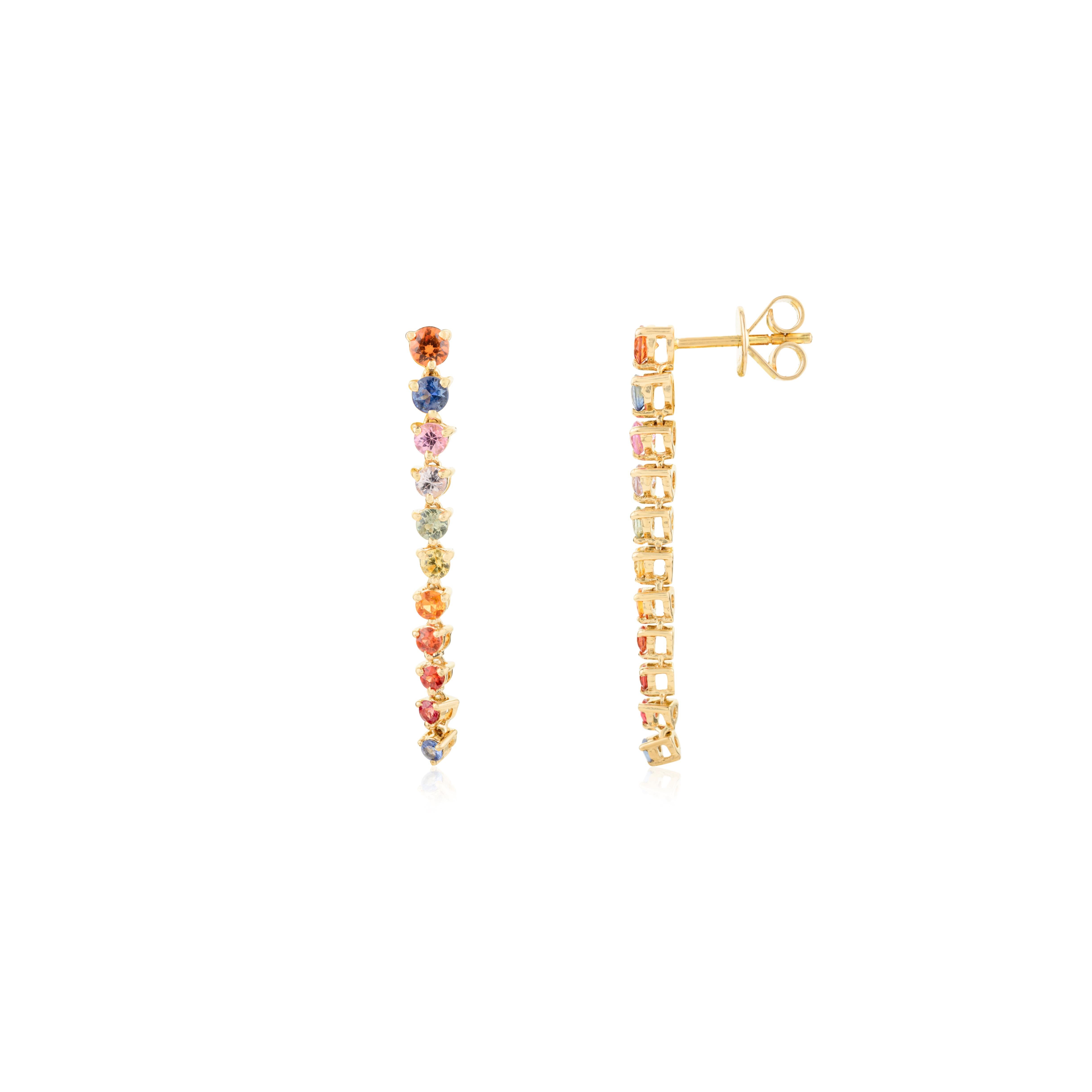 Moderne Boucles d'oreilles pendantes en or jaune 18k avec saphirs multiples Cadeau de haute joaillerie en vente
