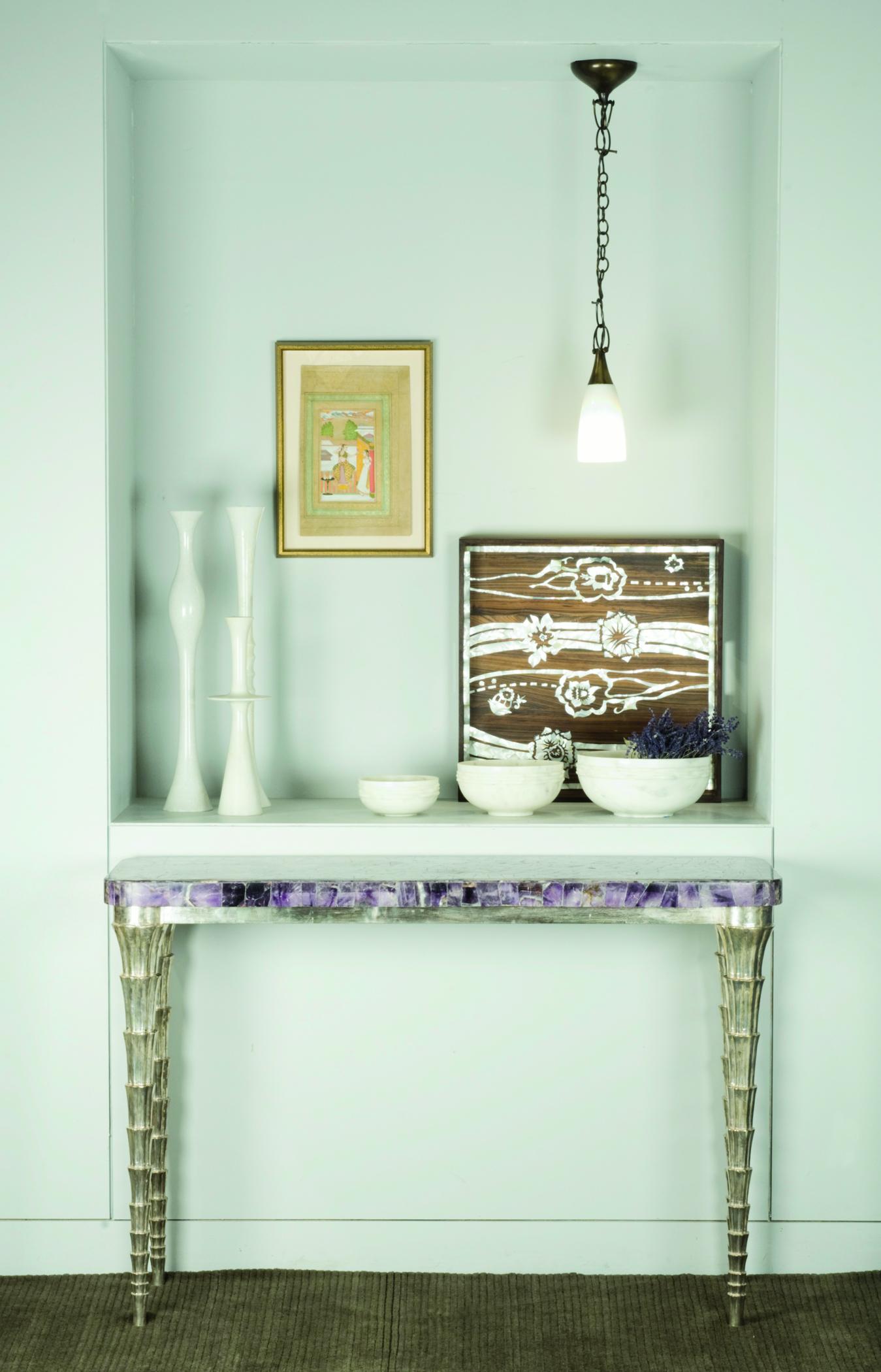 Indian Long Narrow Console Table in Amethyst and White Bronze Clad Hand-Made by Paul For Sale