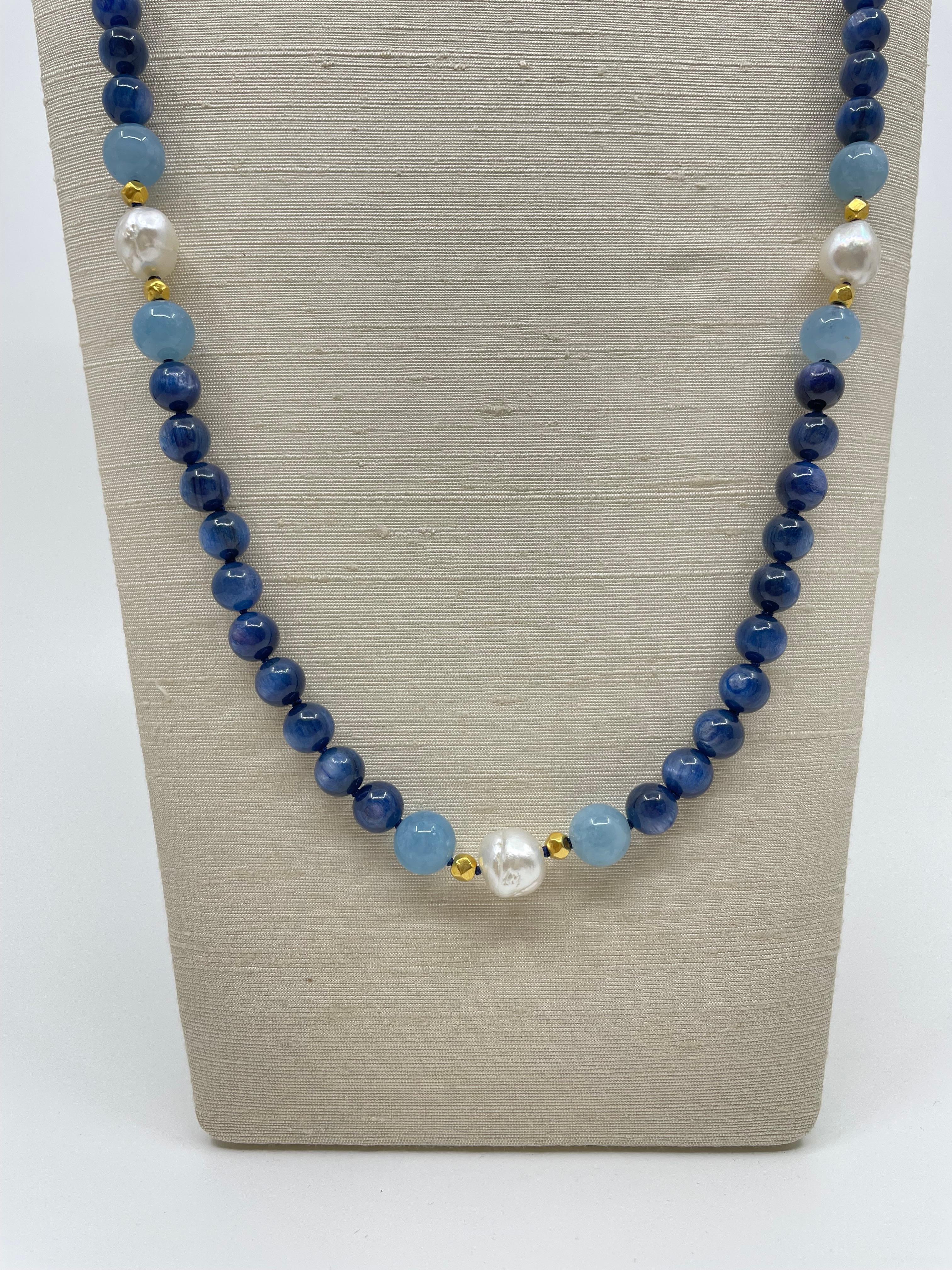 Long Necklace with Kyanite, Aquamarine, South Sea Pearls & 18K Solid Gold Beads In New Condition For Sale In Central, HK