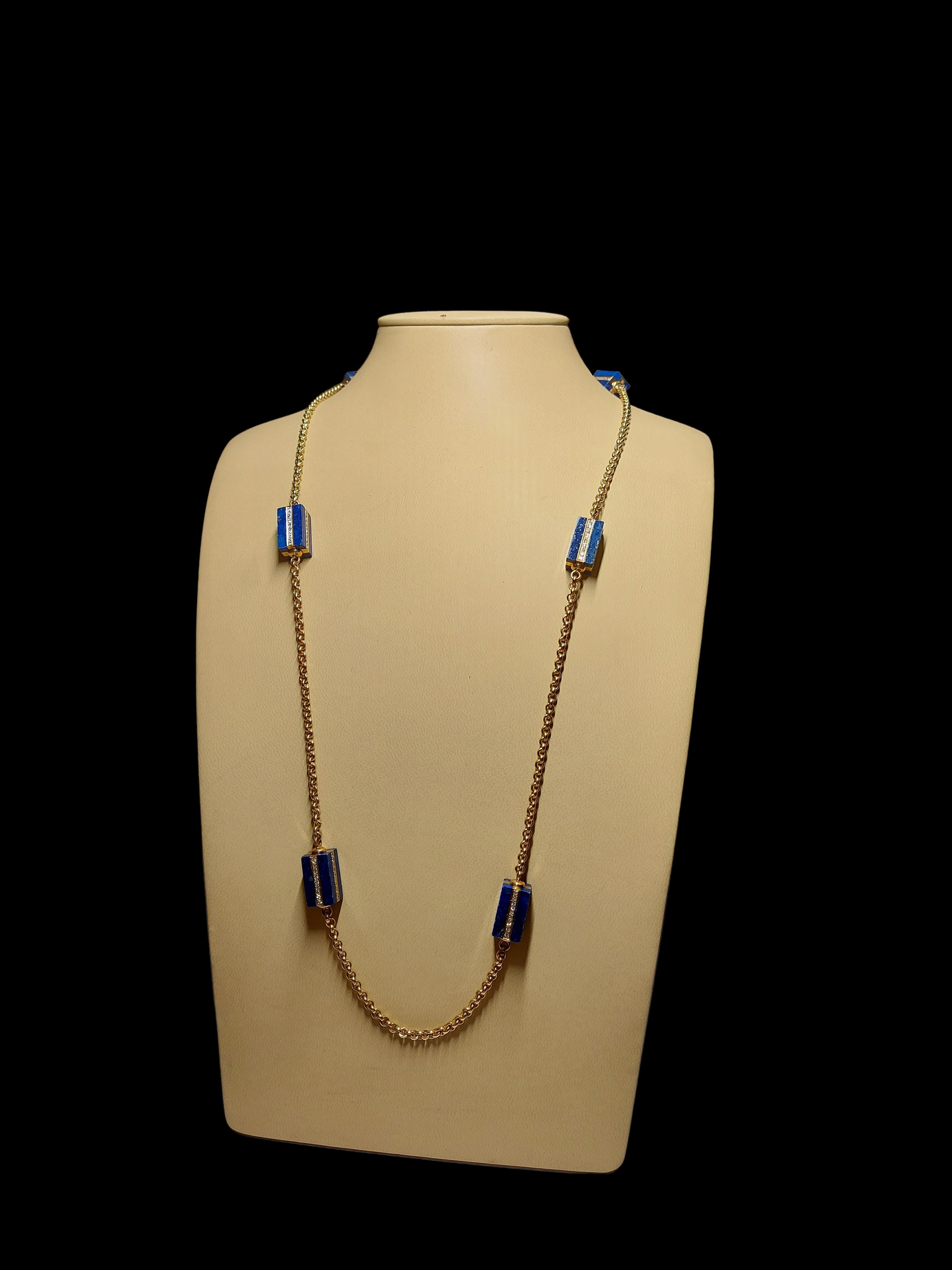 Long Necklace with Lapis Lazuli and 4.32 Ct Diamonds, Estate Sultan Oman Qaboos In Excellent Condition For Sale In Antwerp, BE