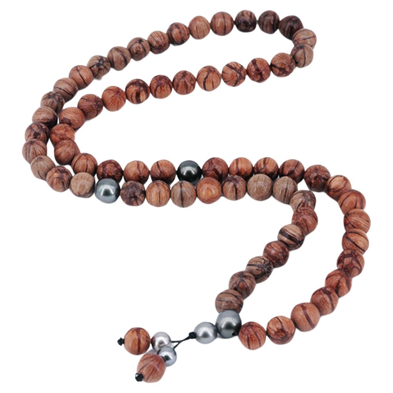 Collier long avec grandes perles de Tahiti et perles de bois de rose pour hommes
