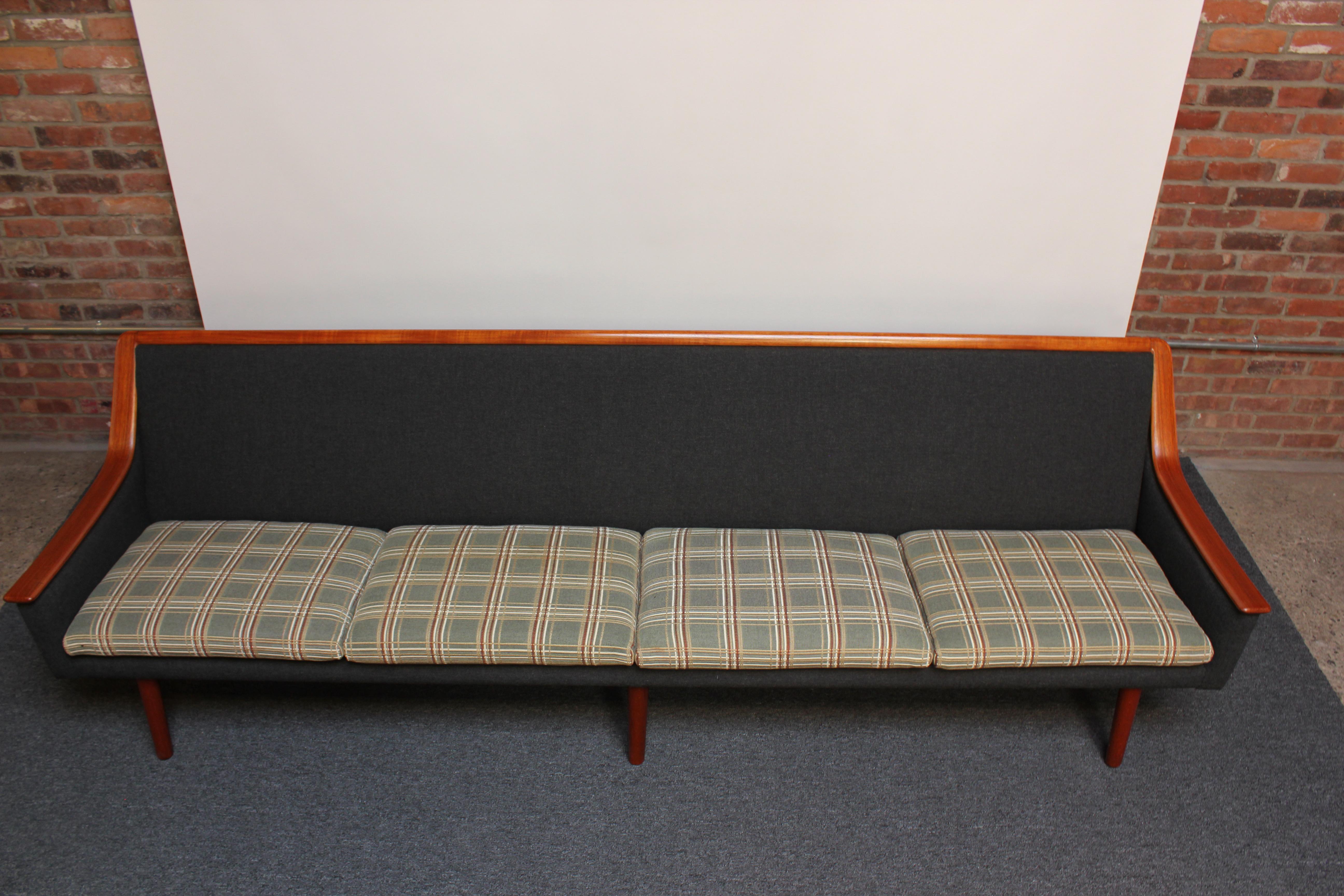 Long Norwegian Modern Exposed Teak Sofa with Original Upholstery In Good Condition For Sale In Brooklyn, NY