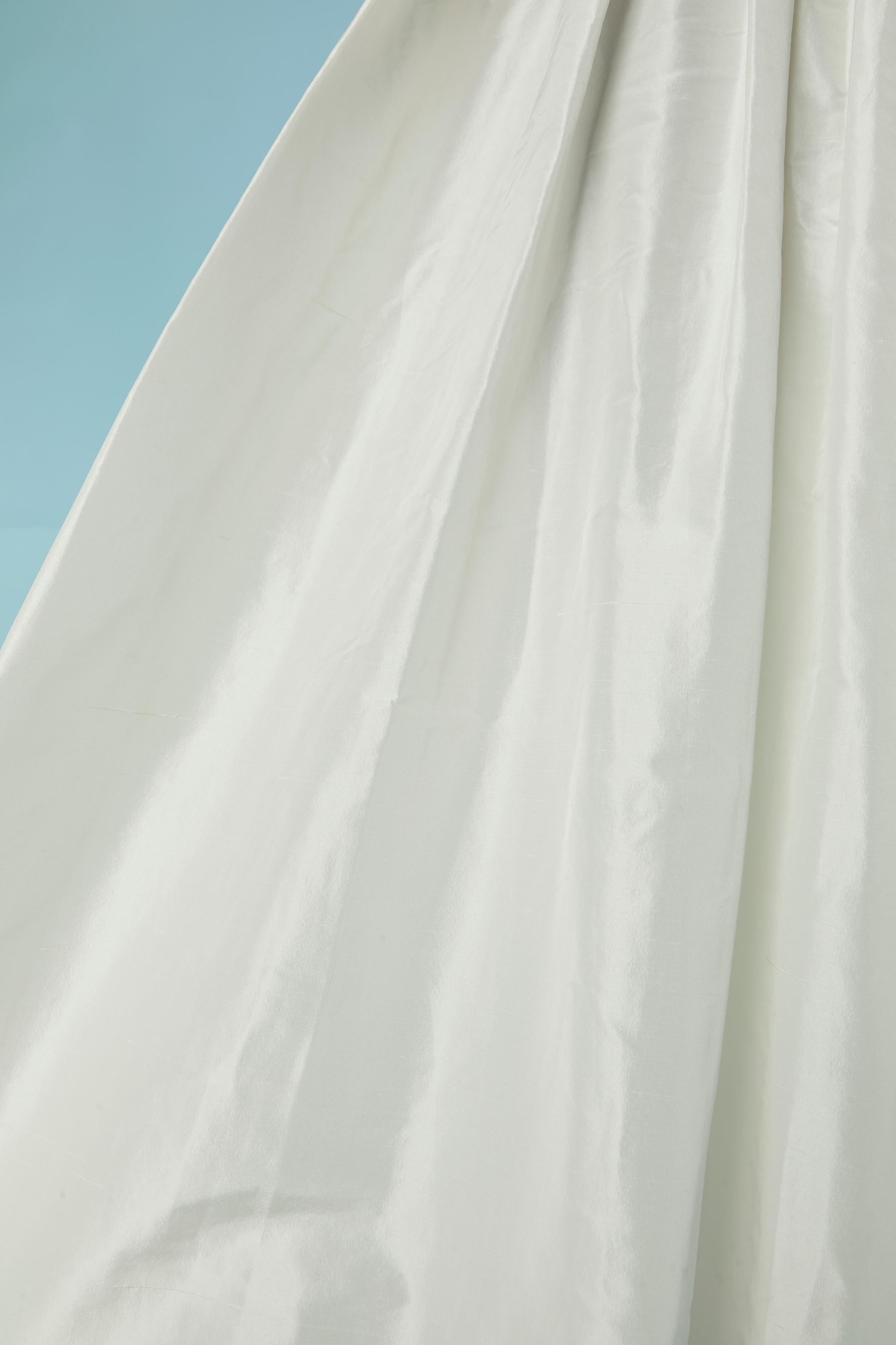 Gris Longue jupe en soie écrue blanc cassé avec fronces à la taille CHRISTIAN DIOR en vente