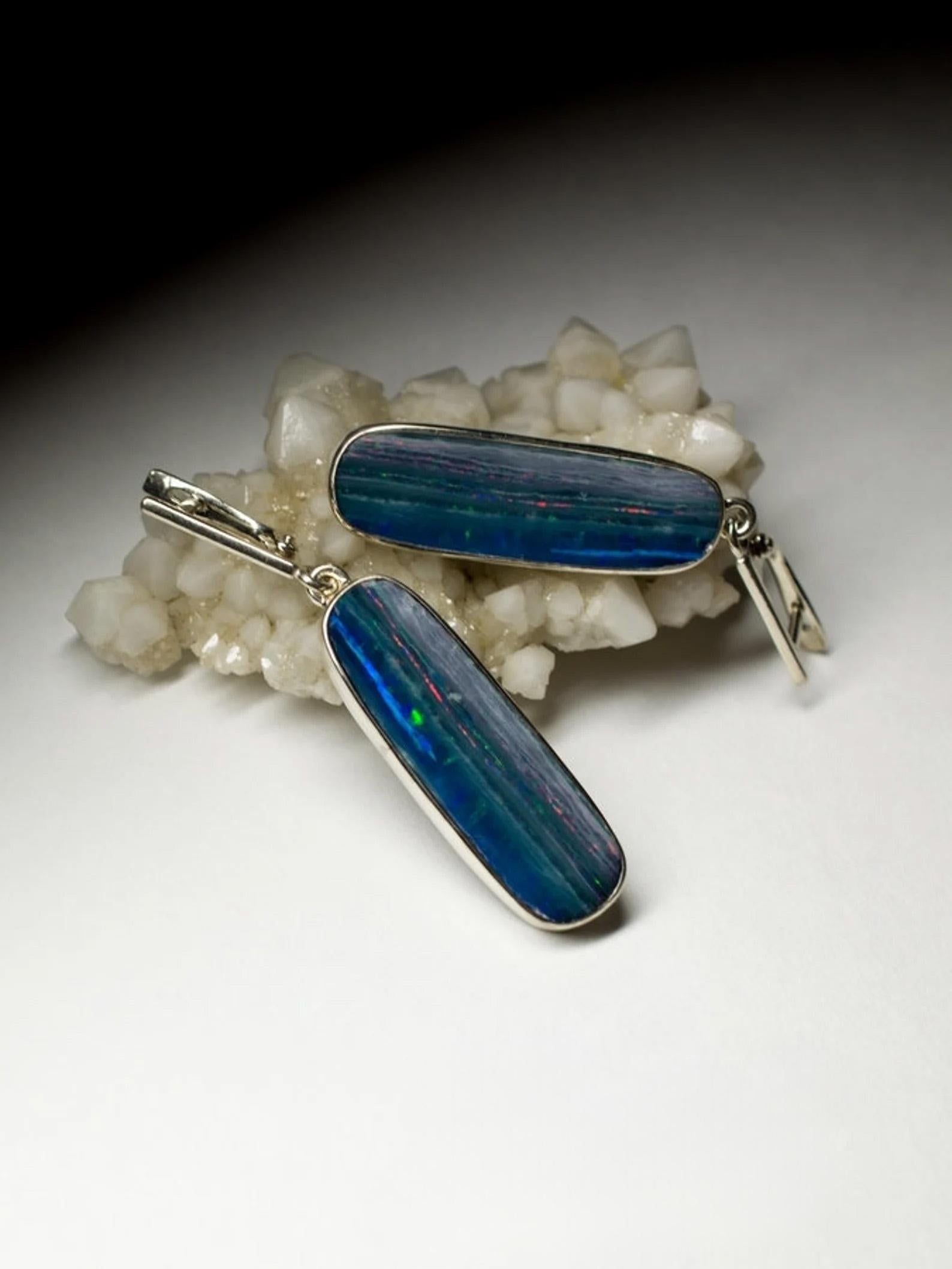 Lange Opal Ohrringe Silber Streifen Opal Himmel Blau Vintage Edelstein Geschenk Frau Kunst (Ovalschliff) im Angebot