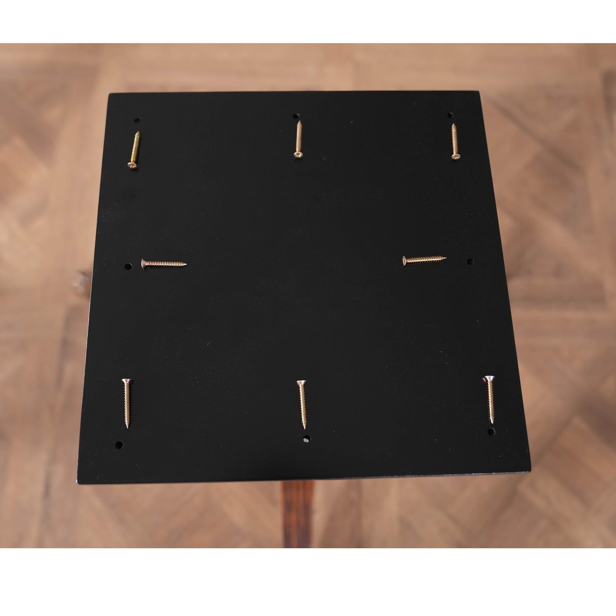 Acajou Table de salle à manger ovale en acajou en vente