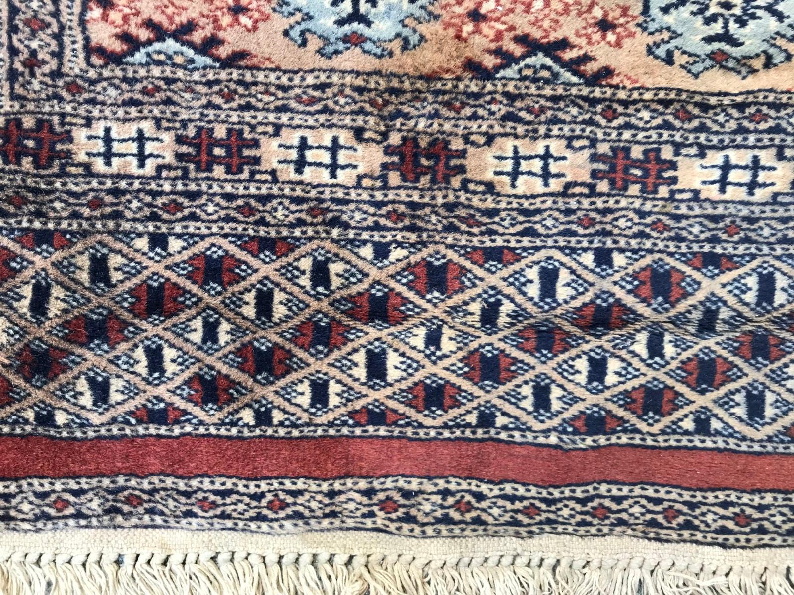 Pakistani Bobyrug’s Long Pakistan Vintage Rug For Sale