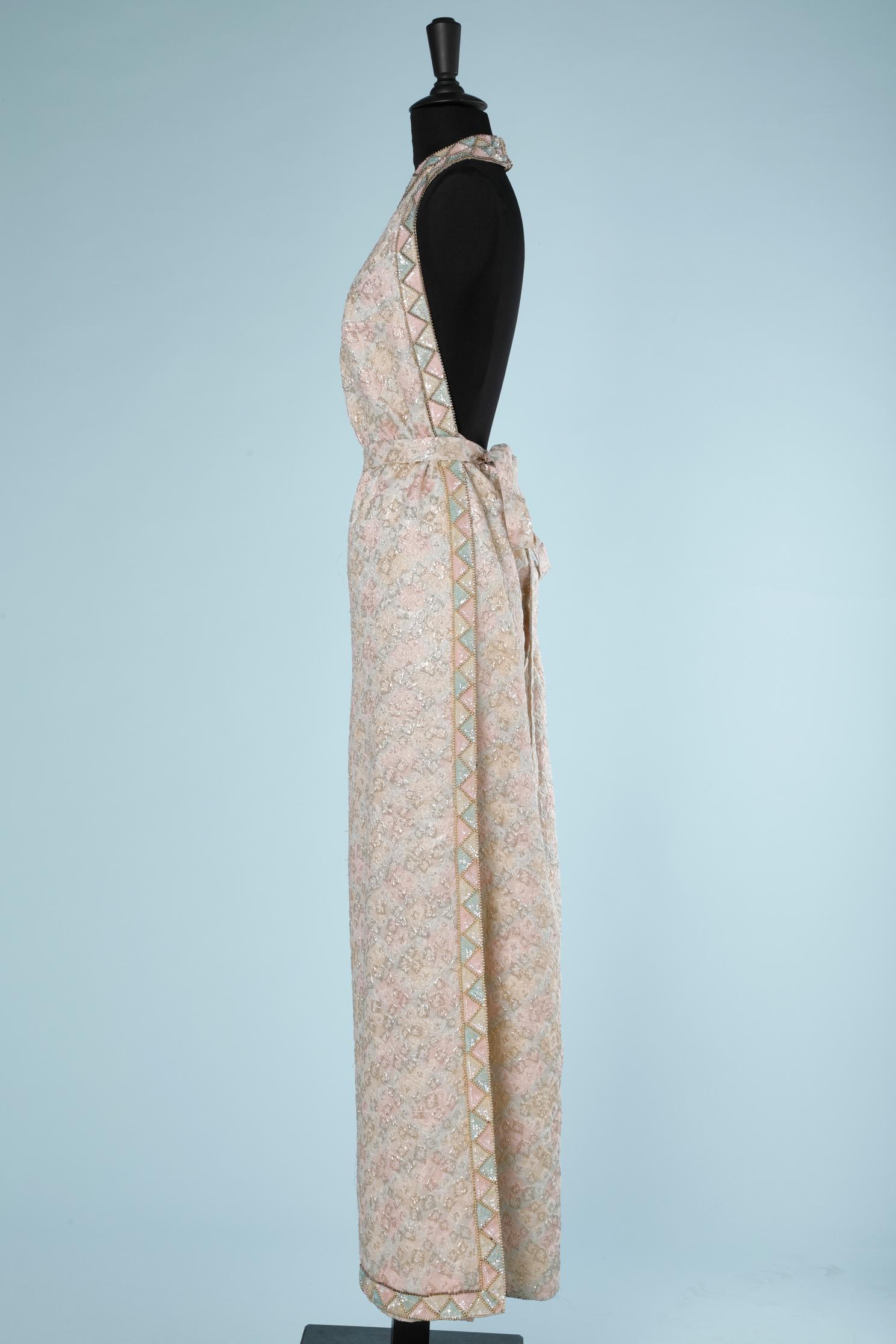Long pastel brocade backless evening dress Circa 1970 In Excellent Condition In Saint-Ouen-Sur-Seine, FR