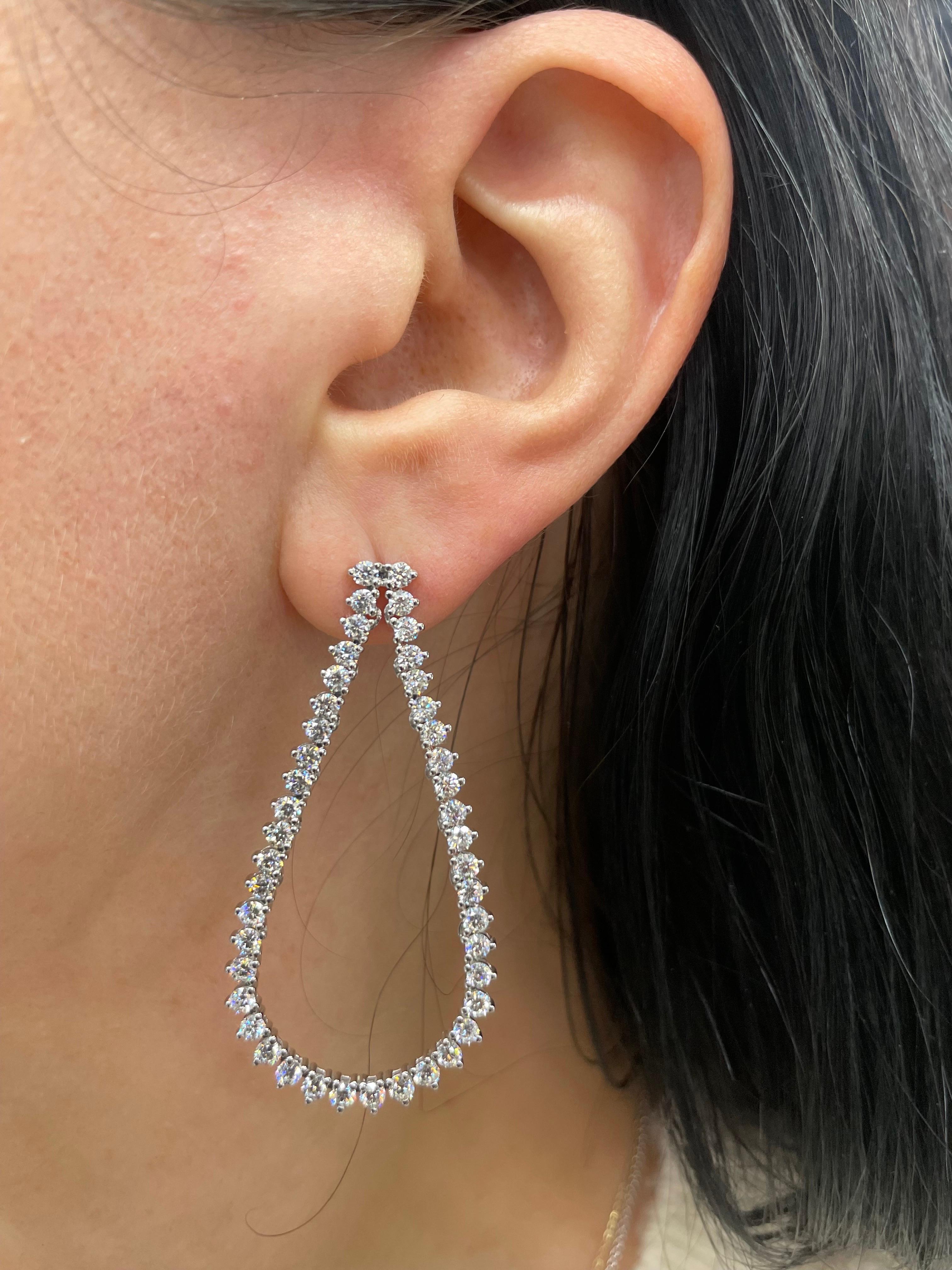 Long Pear Motif Diamond Drop Earring 4.19 Carats 18 Karat White Gold 2 Inches For Sale 1