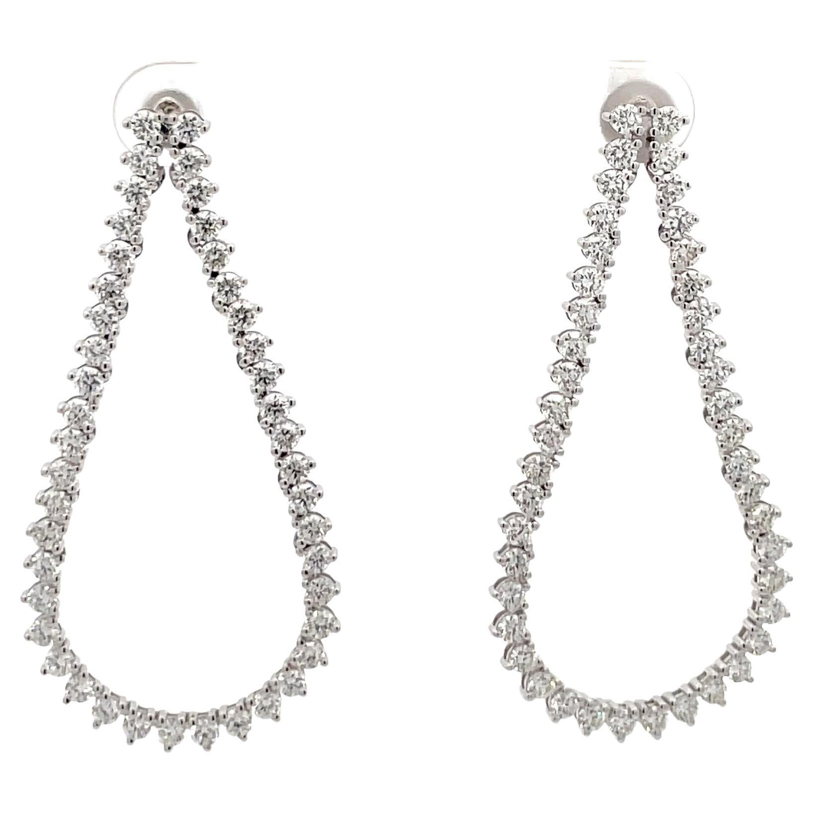 Long Pear Motif Diamond Drop Earring 4.19 Carats 18 Karat White Gold 2 Inches