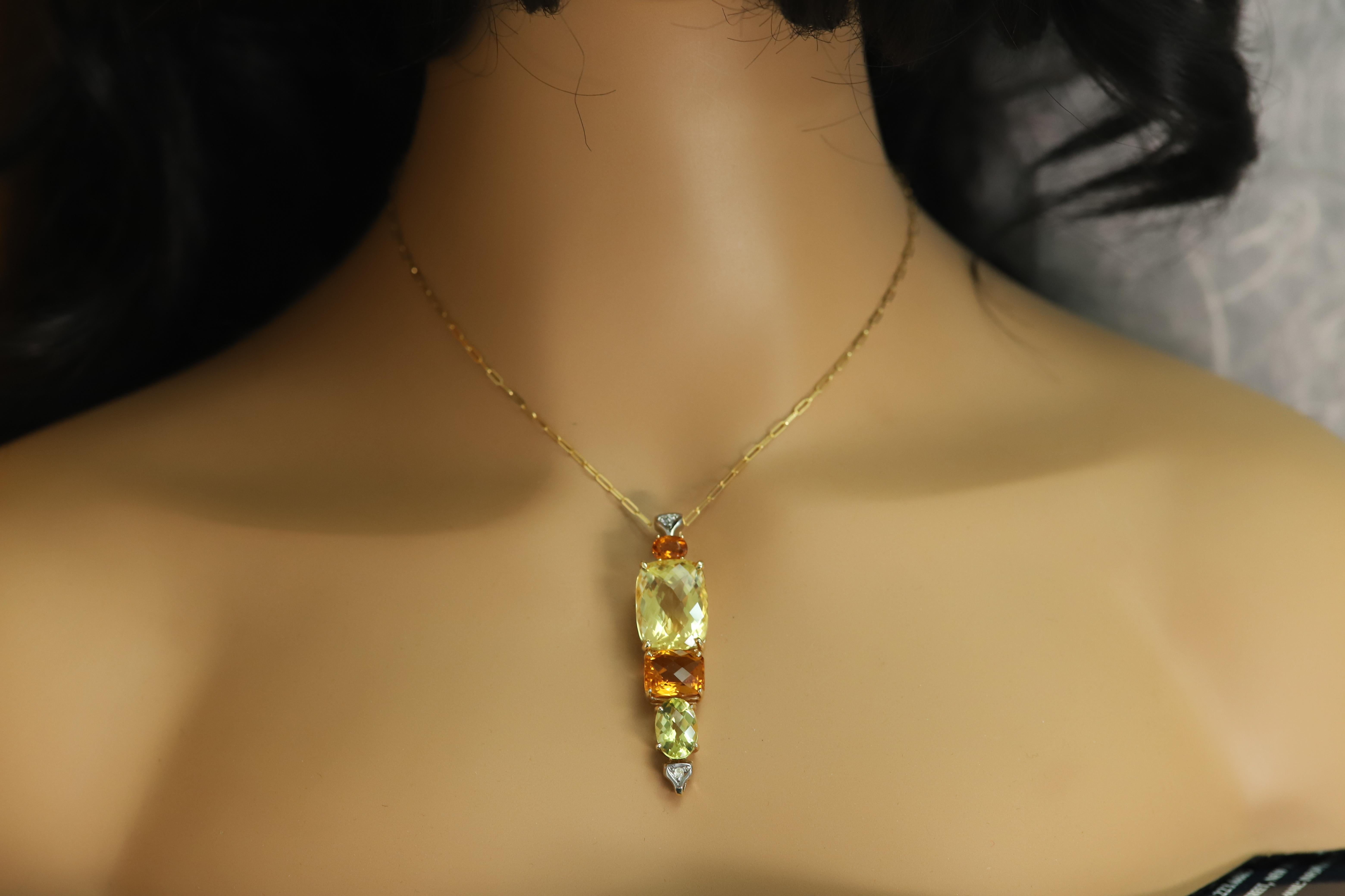 Langer Anhänger Brilliant Citrin Lemon und orangefarbene Edelsteine 14 Karat im Angebot 1