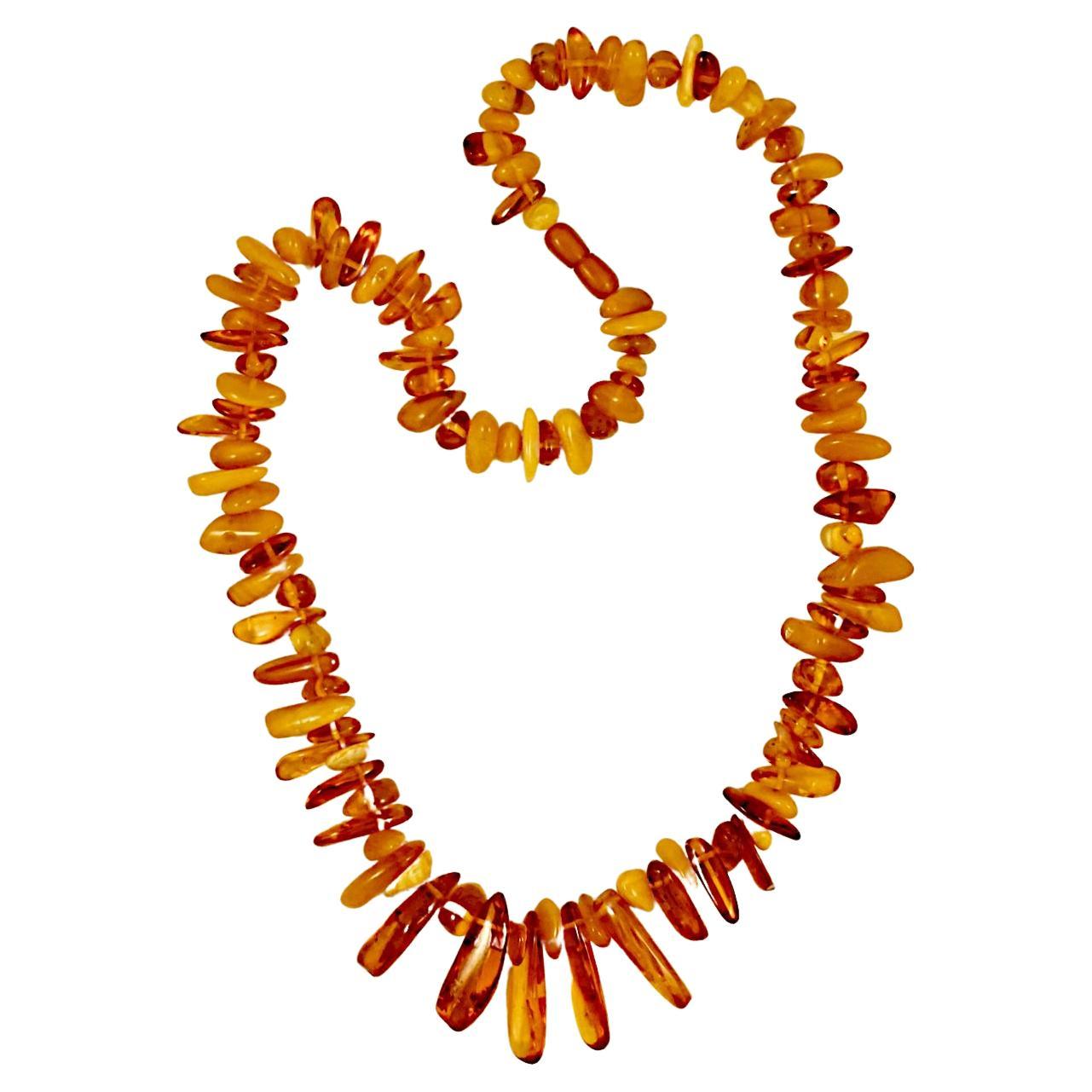 Long Polished Amber Graduated Bead Drop Necklace circa 1930s