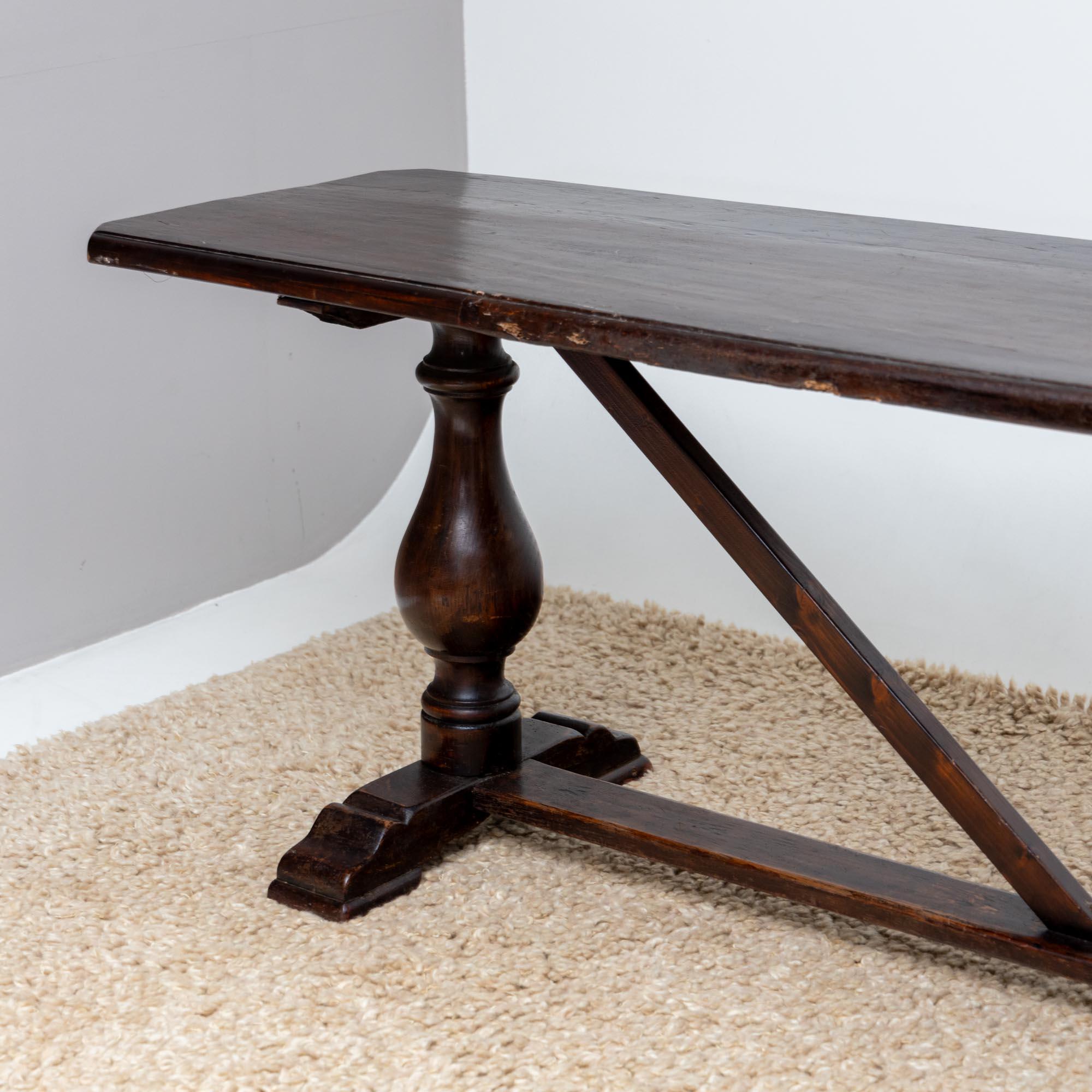 Baroque Long Provencal Dining Room Table, solid Walnut with Patina, Italy 18th Century