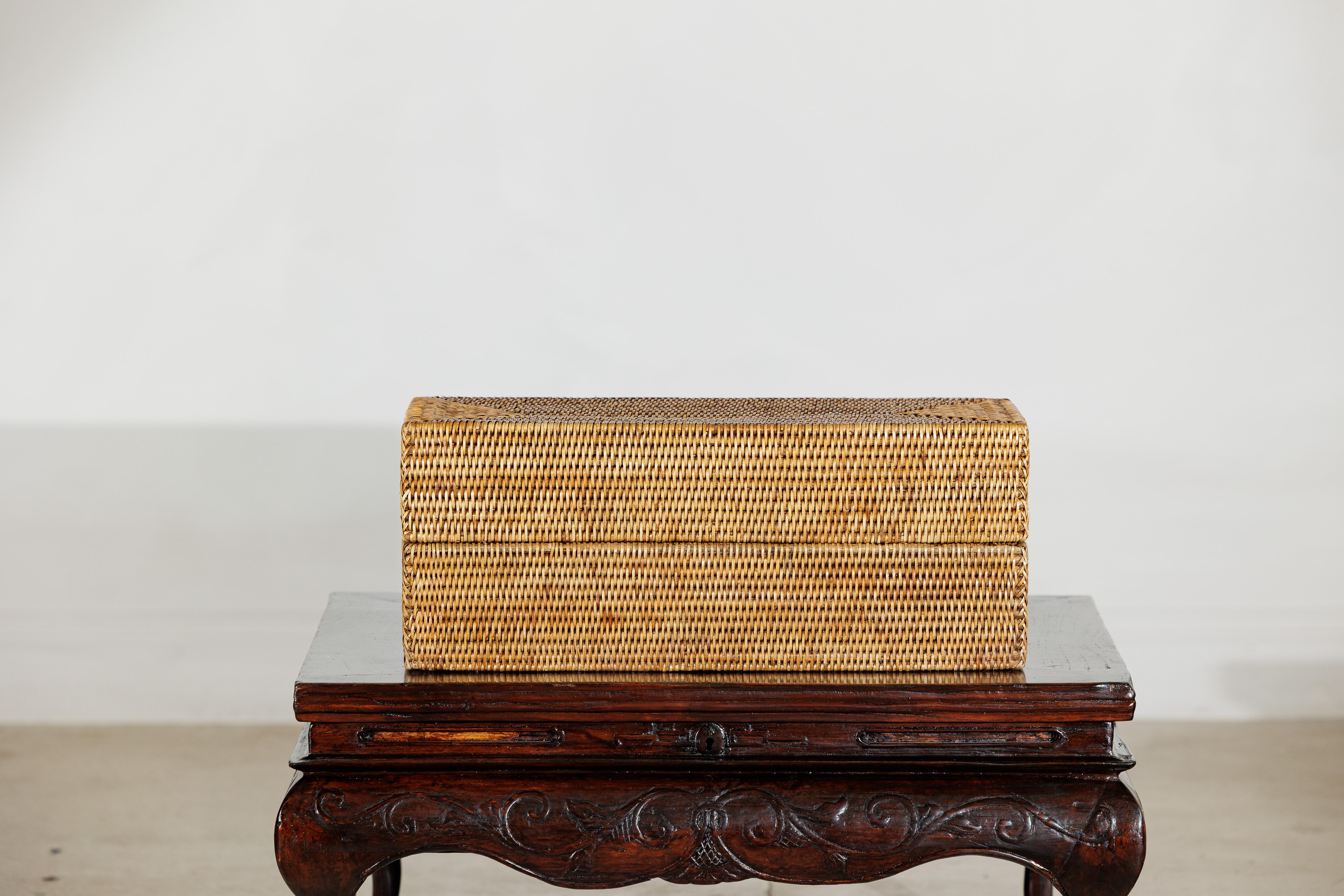 Long Rectangular Woven Rattan Lidded Box for Decorative Storage in Country Style For Sale 10