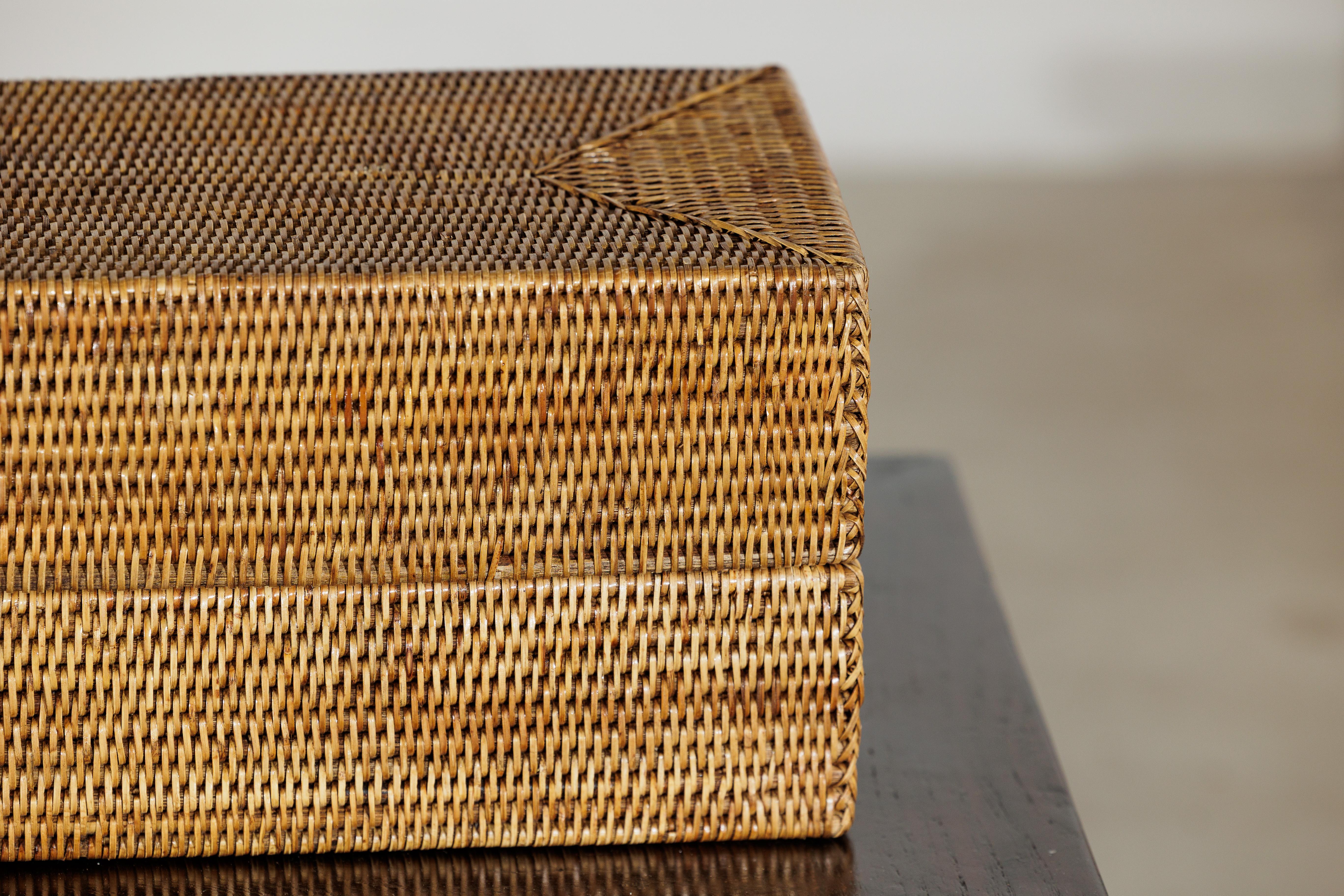 Long Rectangular Woven Rattan Lidded Box for Decorative Storage in Country Style For Sale 5