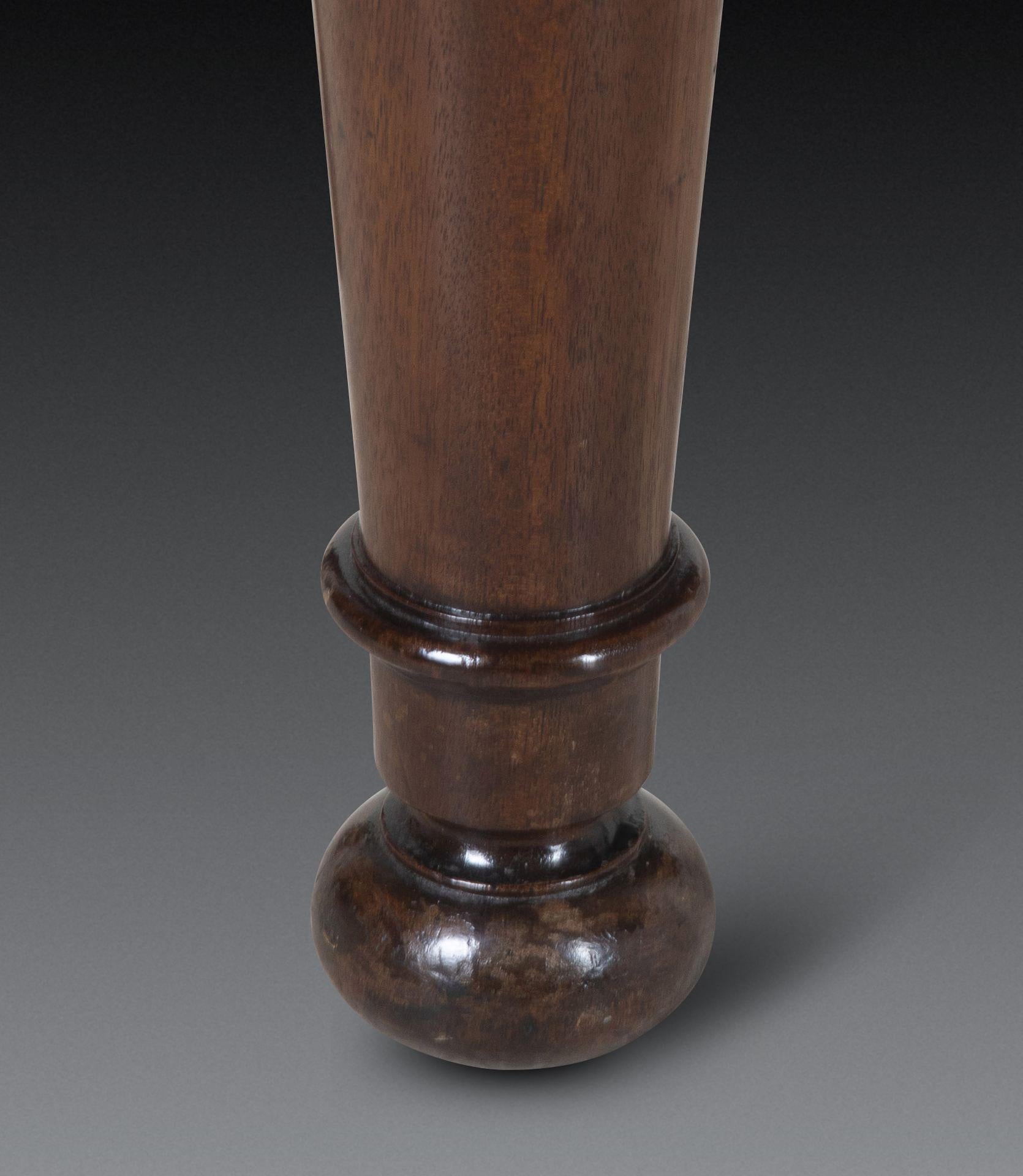 Long Regency Mahogany Hall Bench en vente 2